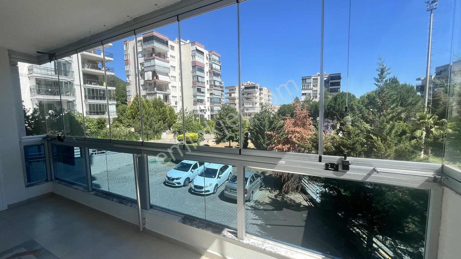 Ekonomi Üniversitesi Yakını Otoparklı Geniş Kiralık 3+1 Daire - Görsel 9