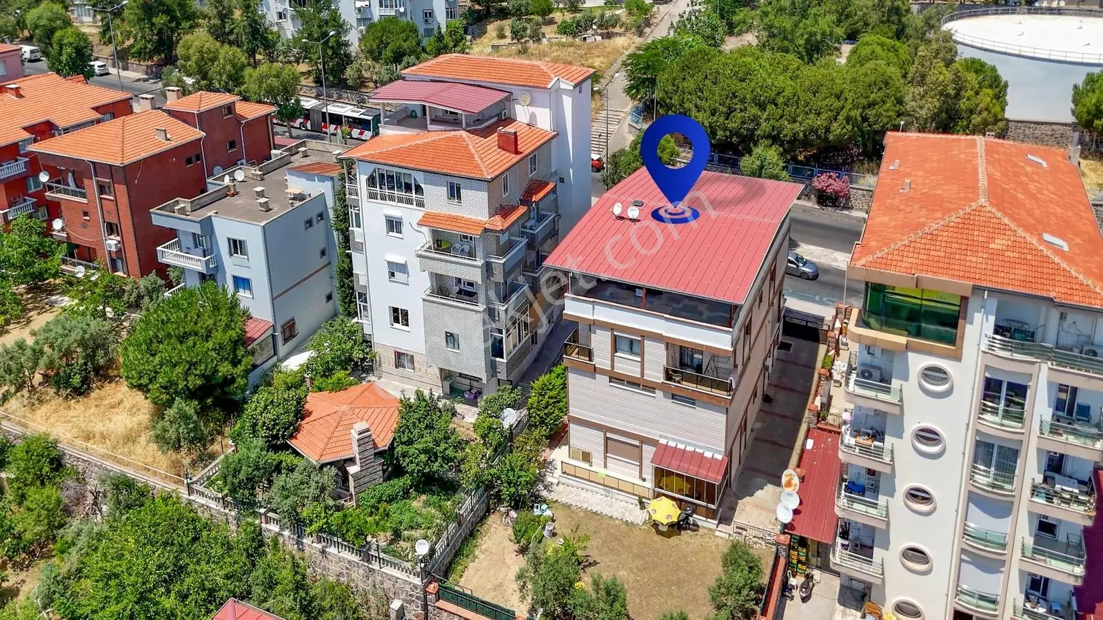 Bornova İnönü'de Müstakil Tarzında Tesaslı Manzaralı Özel Mimari