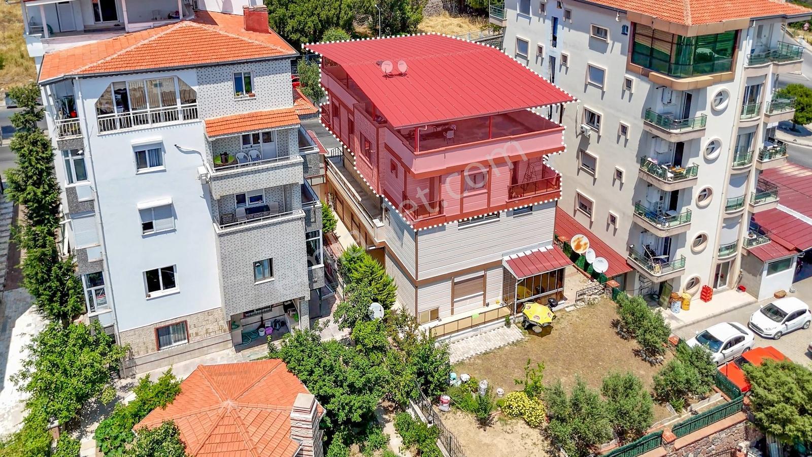 Bornova İnönü'de Müstakil Tarzında Tesaslı Manzaralı Özel Mimari - Görsel 25