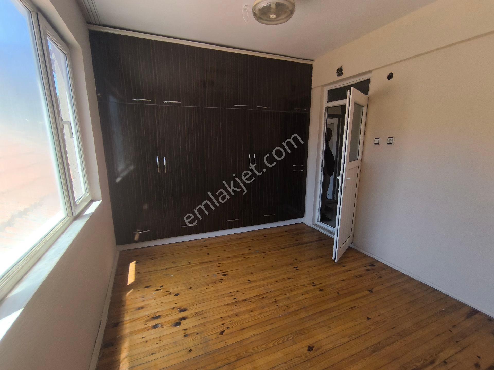 Alaşehir Sarısu Mahallesi Kiralık Daire - Görsel 12