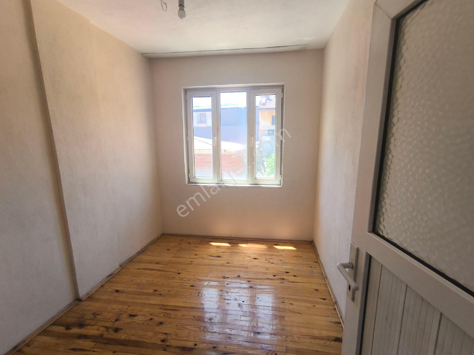 Alaşehir Sarısu Mahallesi Kiralık Daire - Görsel 15