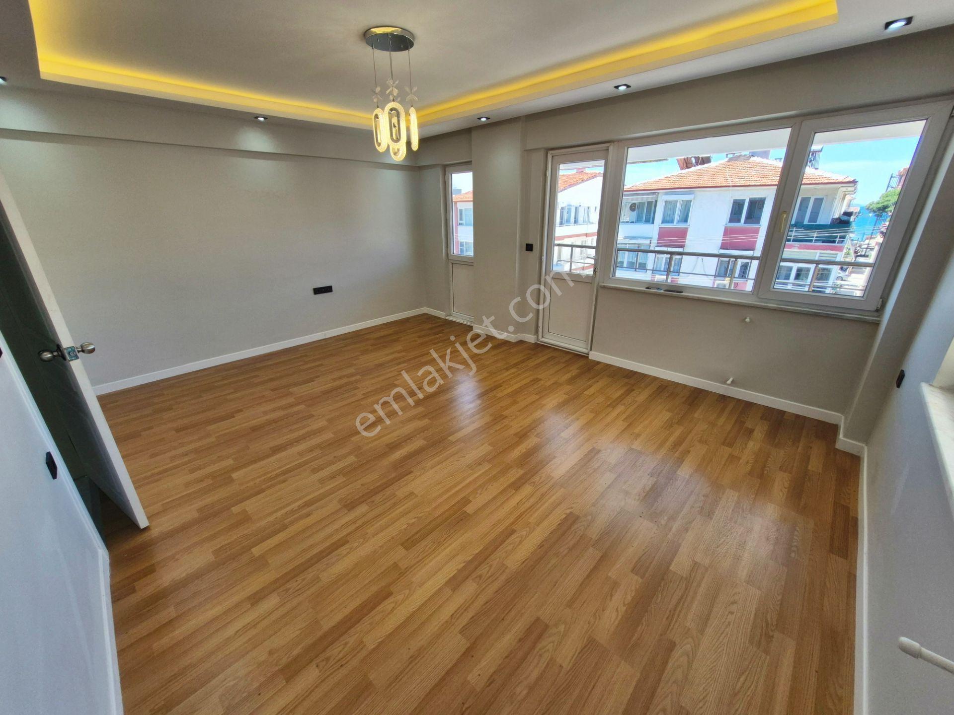 🛑🛑aktif'ten Akçay Merkez'de Satılık Deniz Manzaralı Ayrı Mutfaklı Lüx 2+1 Daire - Görsel 2