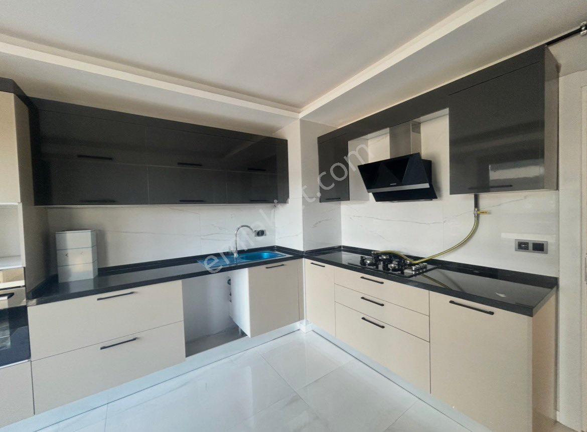 İzban Tramvay Hasthaneler Yakını Havuzlu Geniş 3+1 Kiralık Daire - Görsel 10