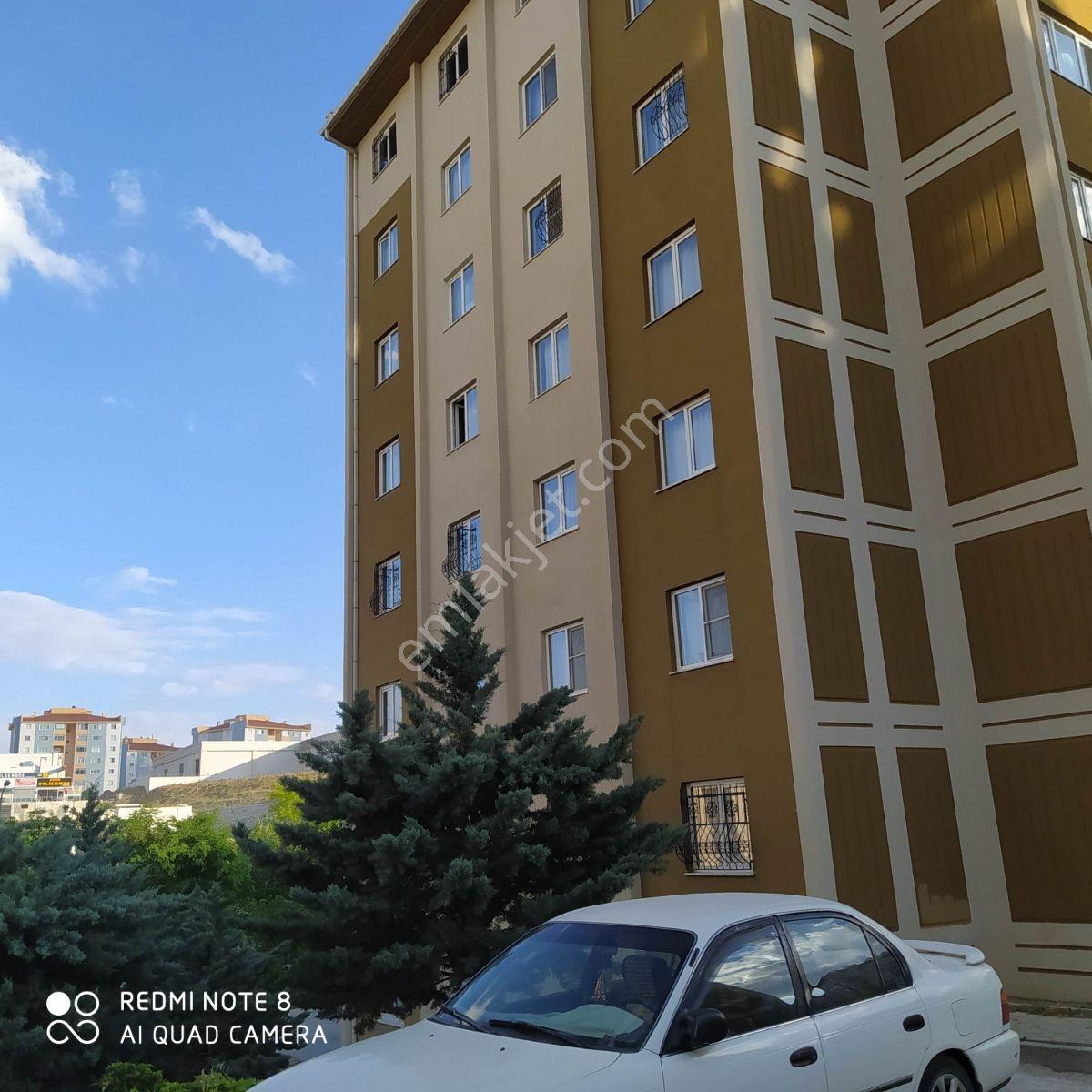 Meram Gödene Toki De Askeri Servis Güzergahnda Kiralık 2+1 Daire - Görsel 17
