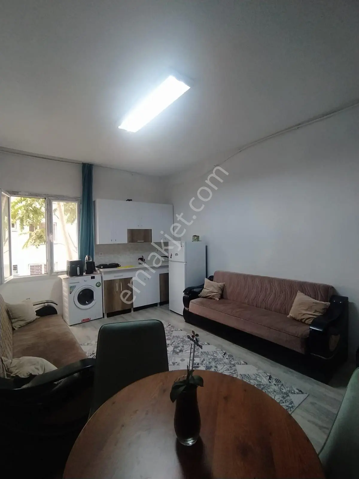 Yeni Valilik Civarında 1+1 Eşyalı Kiralık Daire - Görsel 2