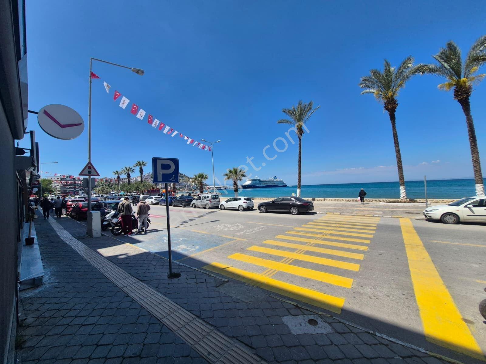 Kuşadası Sahilde Emsalsiz Satılık 210 M2 Dükkan - Görsel 6