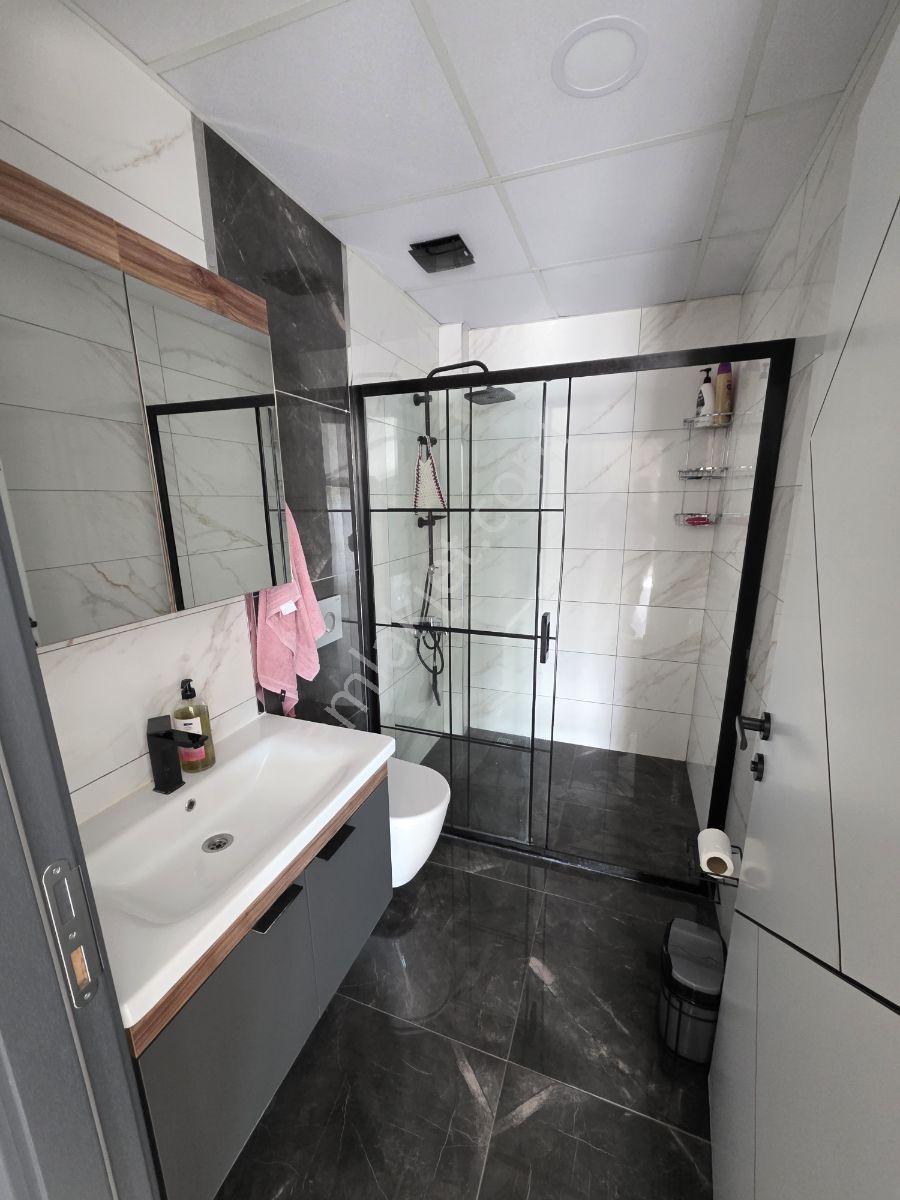Gölcükler Mah. 3 Katlı Full Tadilatlı Villa - Görsel 33