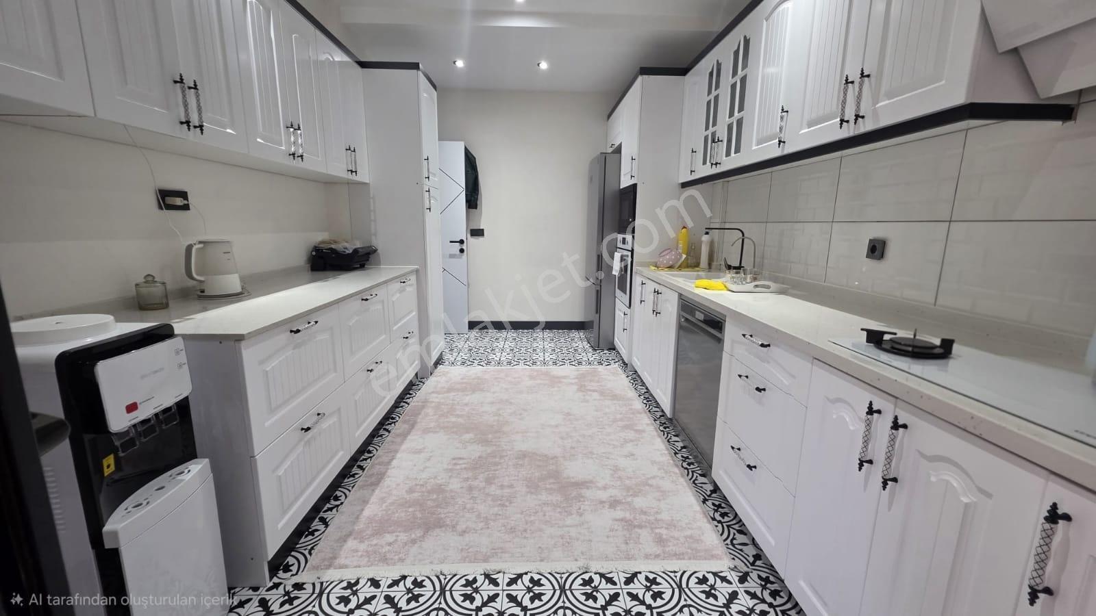Gölcükler Mah. 3 Katlı Full Tadilatlı Villa - Görsel 27
