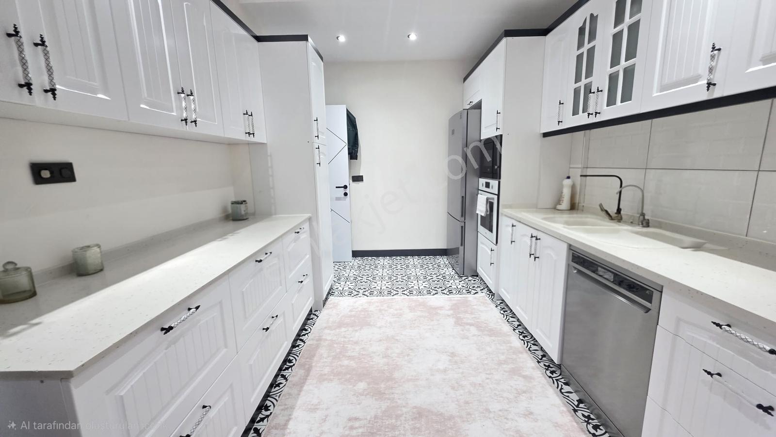 Gölcükler Mah. 3 Katlı Full Tadilatlı Villa - Görsel 45