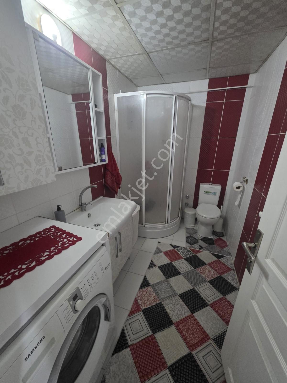 Sevgi Mahallesi'n De Otoparklı 2+1 Daire - Görsel 10
