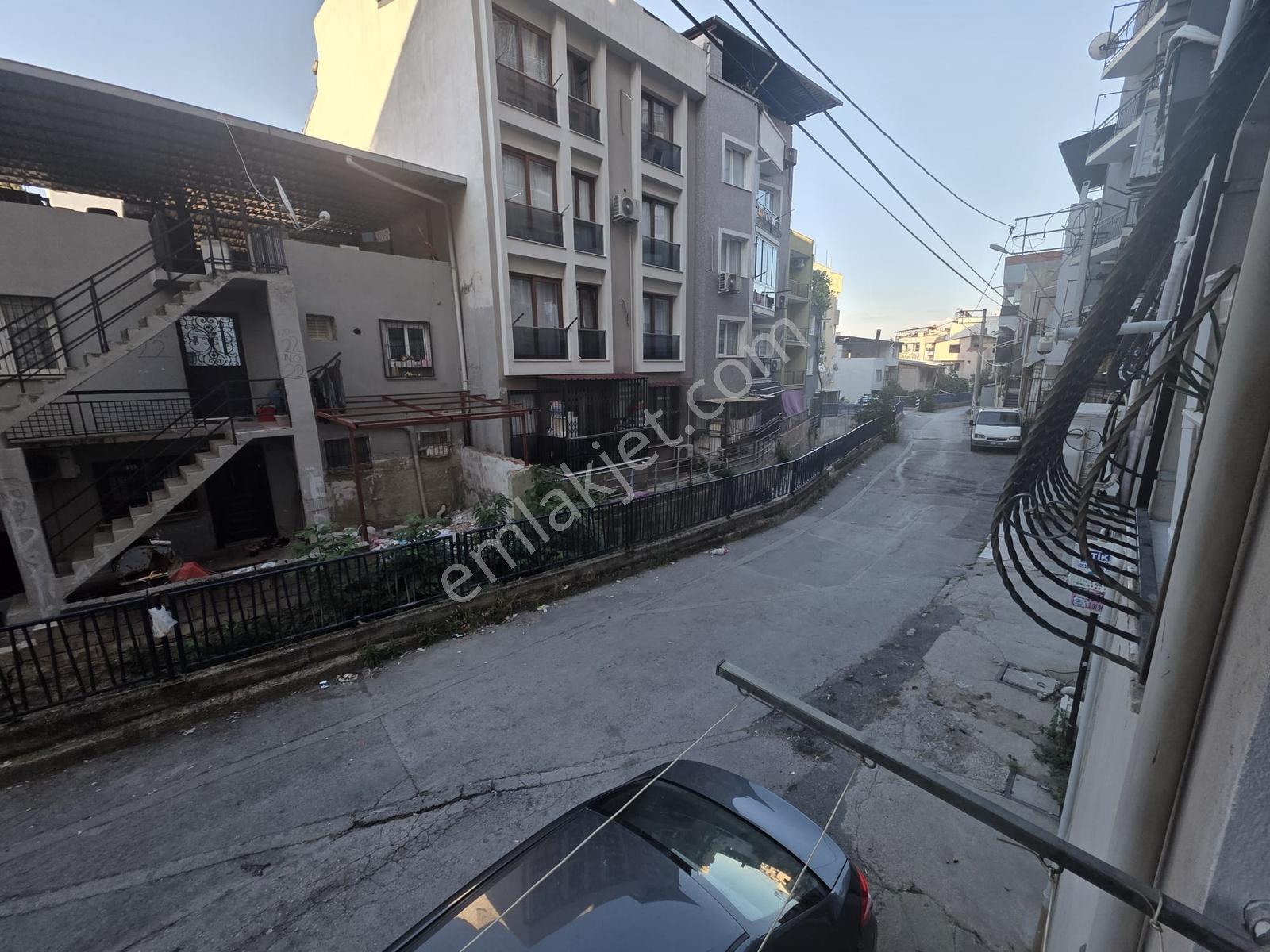 Sevgi Mahallesi'n De Otoparklı 2+1 Daire - Görsel 18