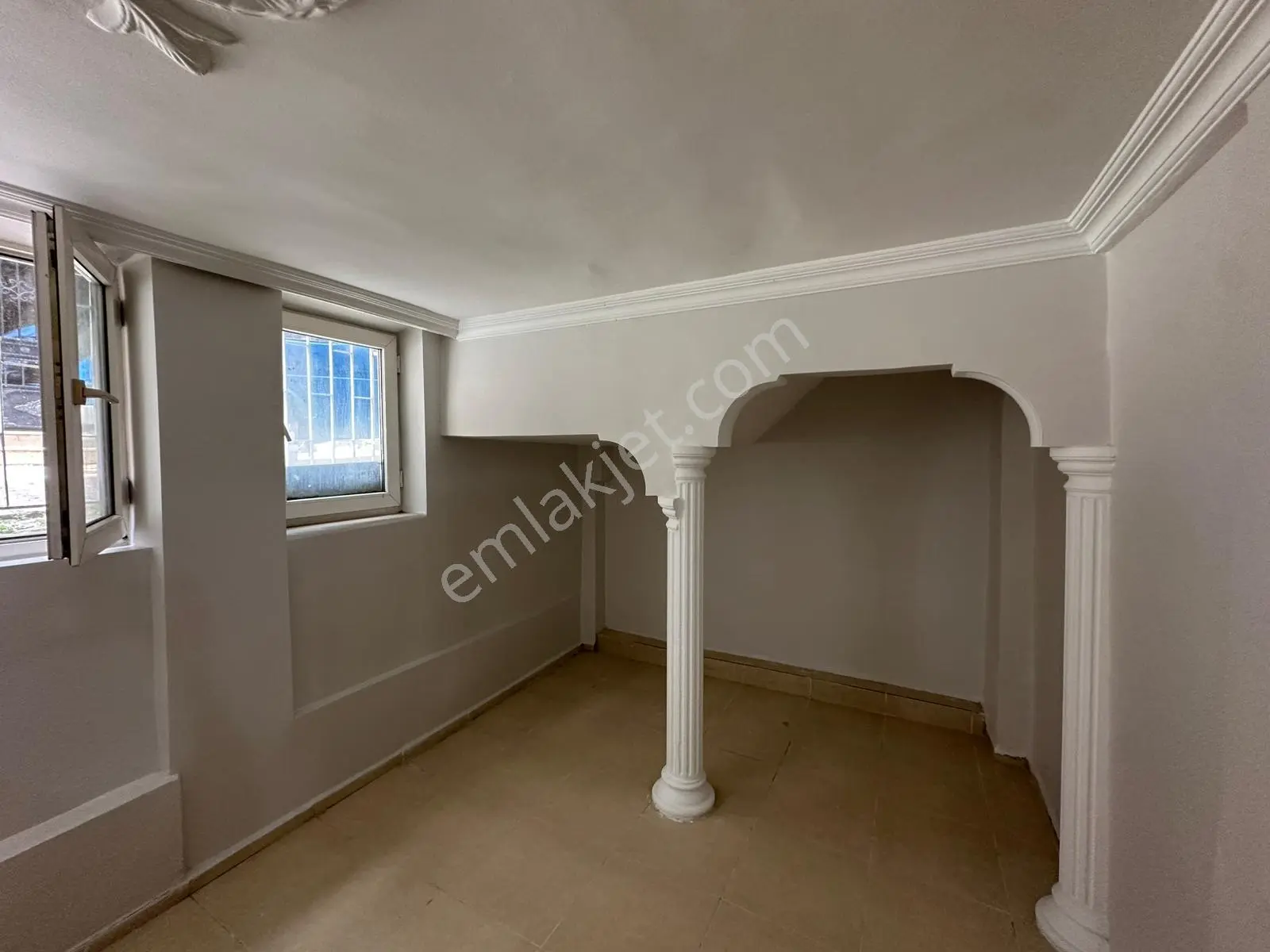 Bakırköyde Ulaşım Seçeneklerne Yakın Masrafsız 1+1 Kiralık Daire - Görsel 5