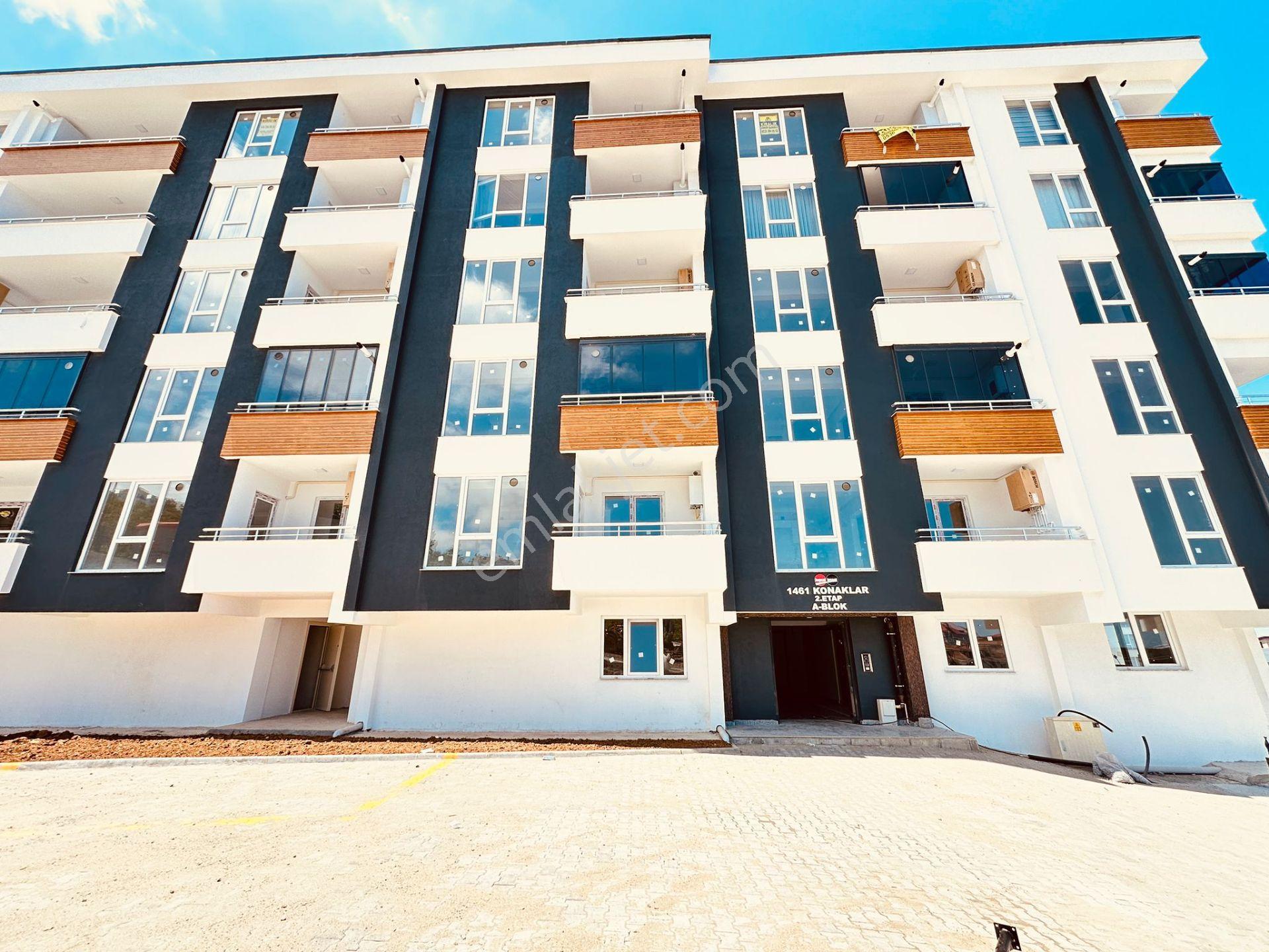 Trabzon Havaalanı Kanuni Mah. Site İçi Eşyalı Kiralık 1+1 Daire