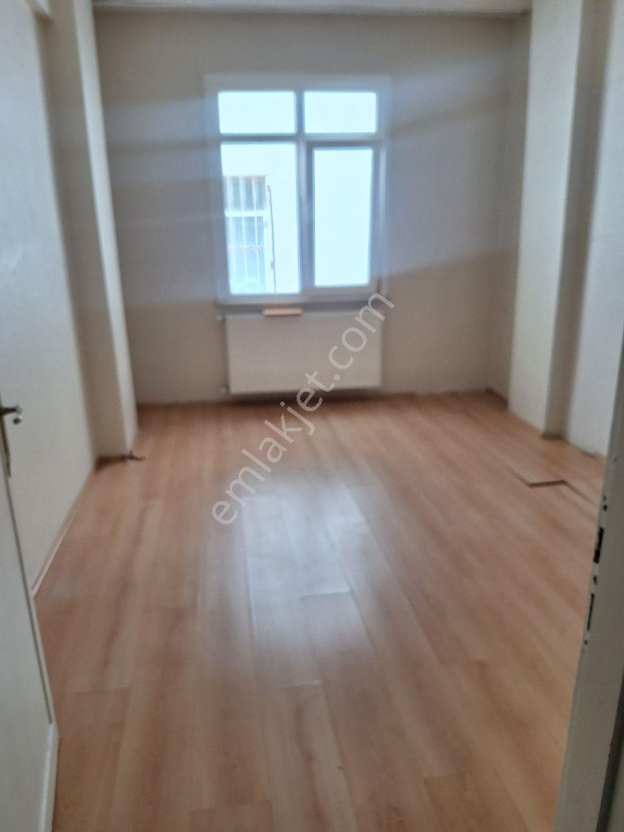 Yeni Mahallede Kiralık 3+1 Yüksek Giriş Daire - Görsel 8