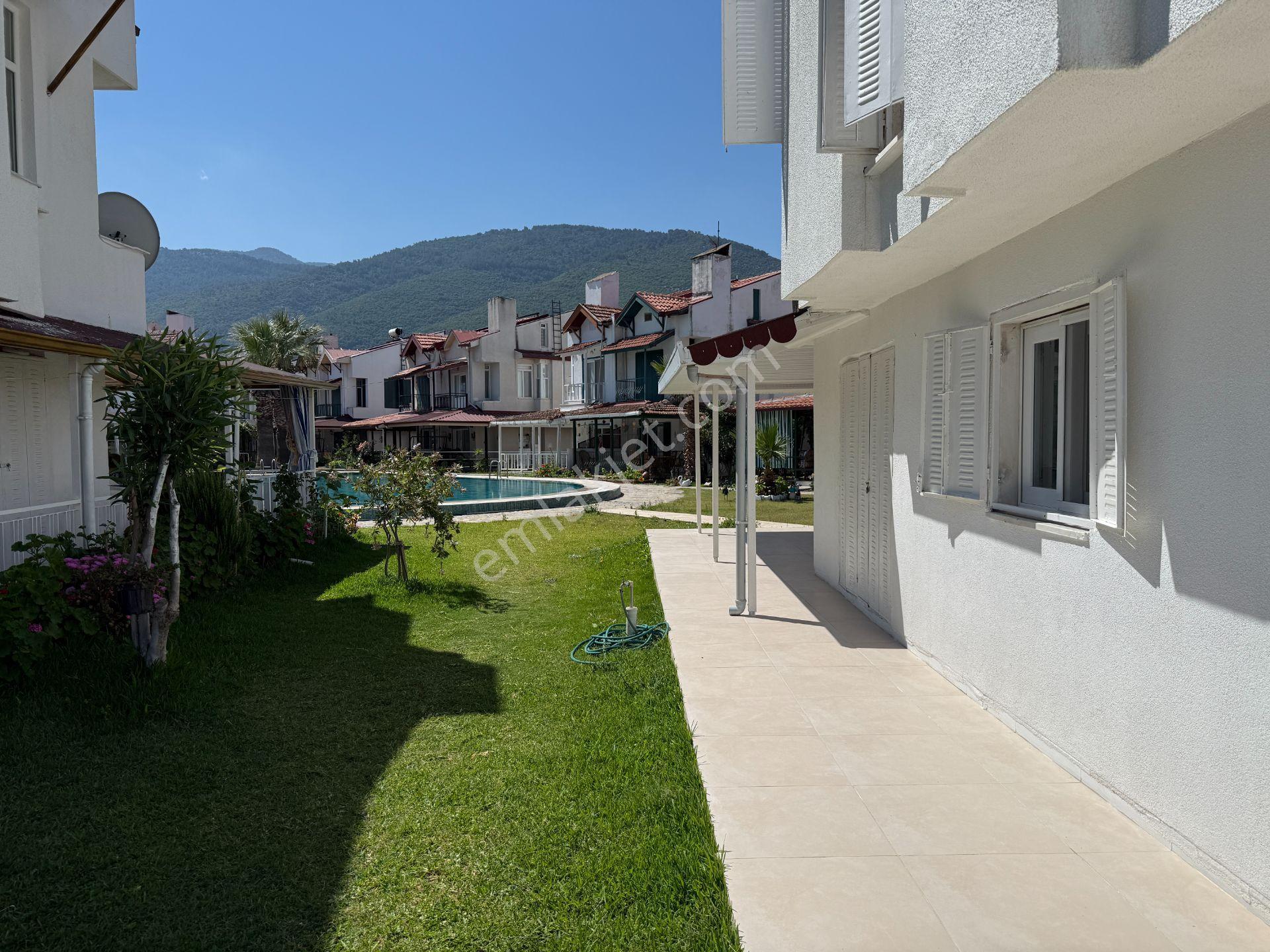 Güzelçamlı Tuse Sitesinde, Büyük Havuzlu Sitede Ferah 3+1 Villa - Görsel 7
