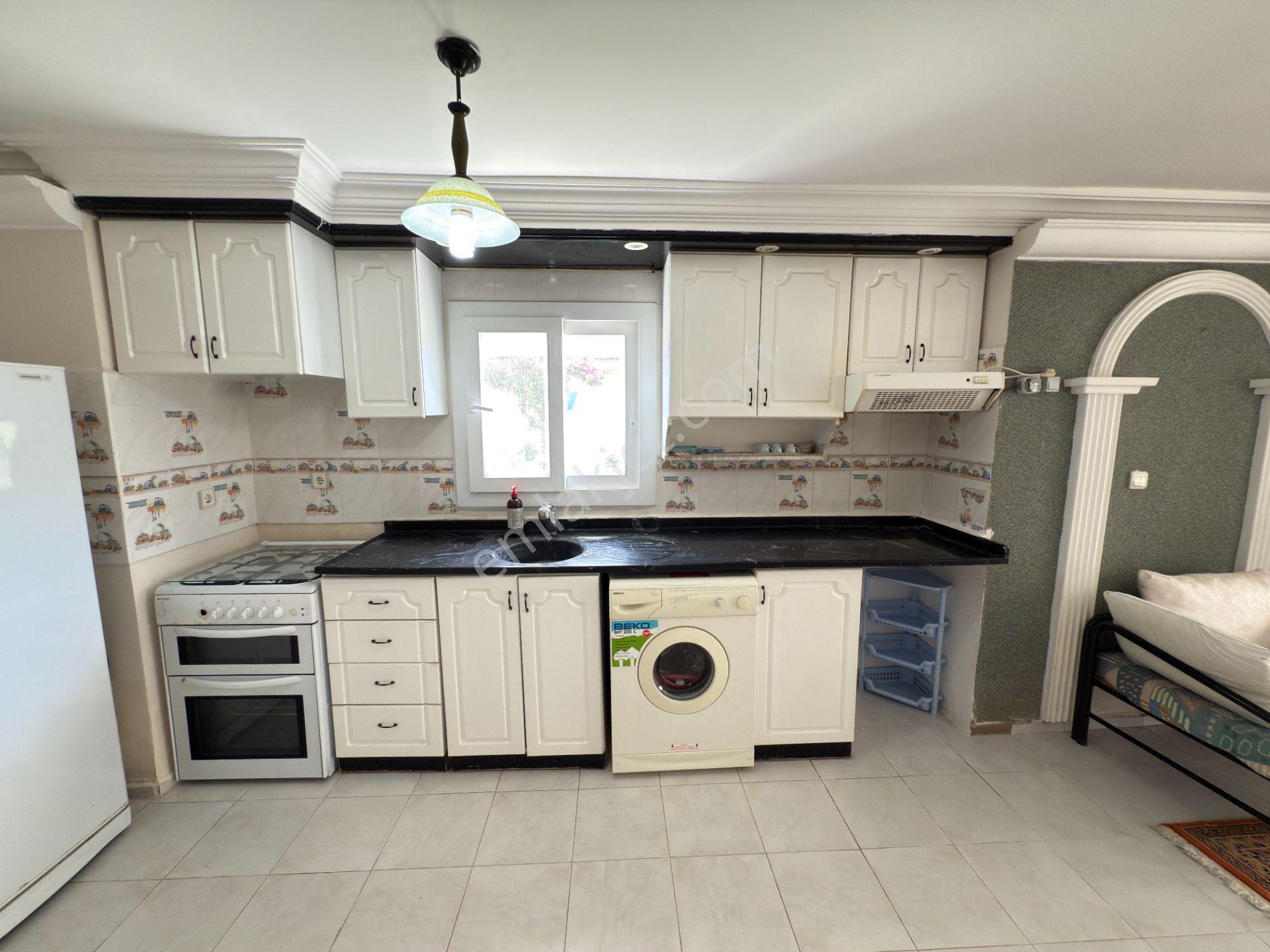 Güzelçamlı Tuse Sitesinde, Büyük Havuzlu Sitede Ferah 3+1 Villa - Görsel 19