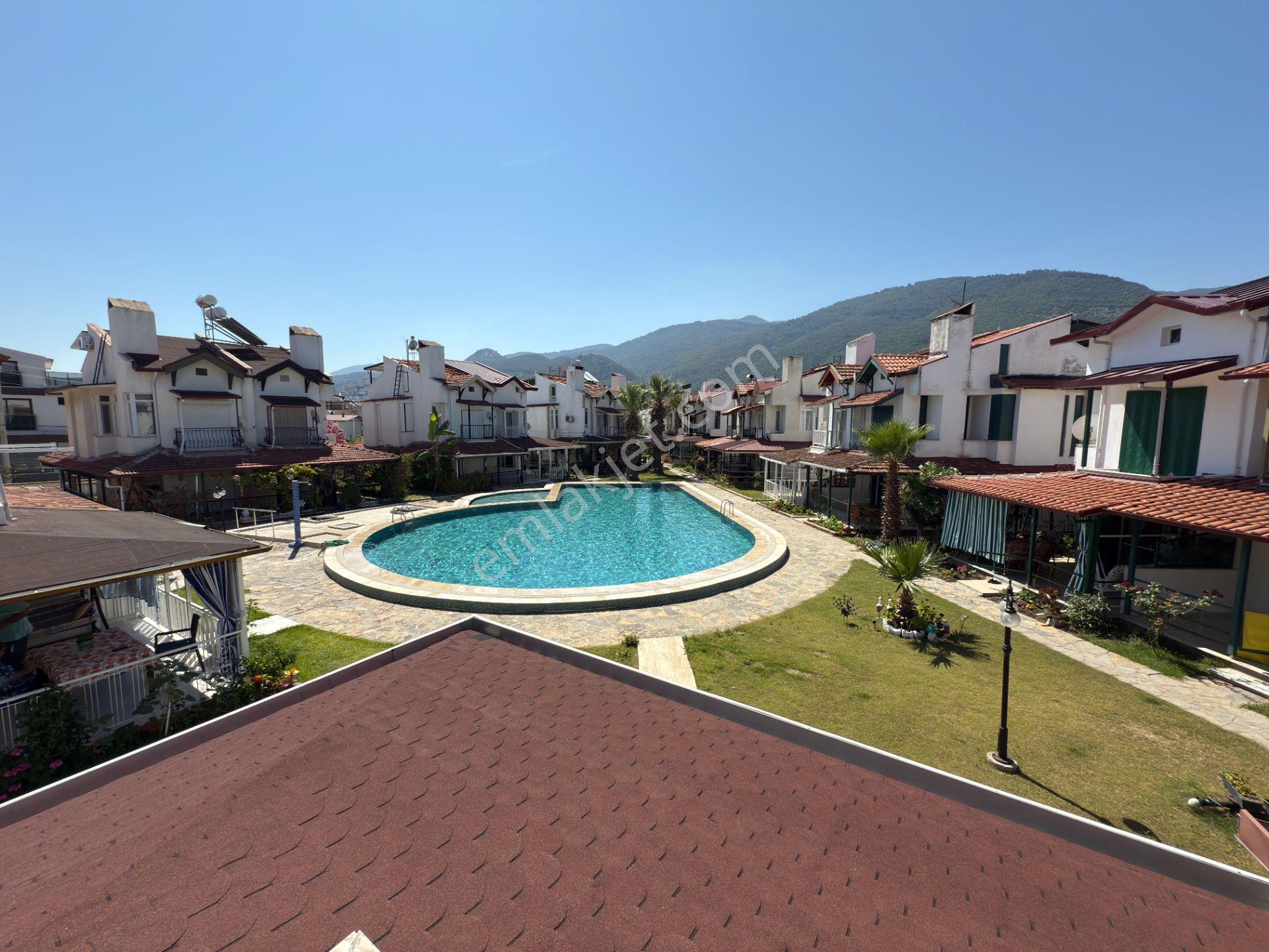 Güzelçamlı Tuse Sitesinde, Büyük Havuzlu Sitede Ferah 3+1 Villa - Görsel 29
