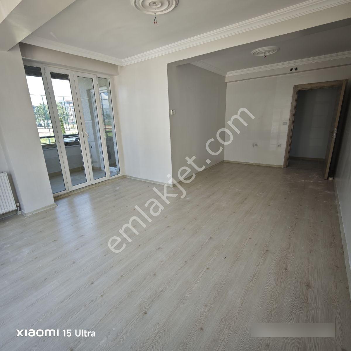 İstasyon Mahallesi İncidere Evleri Sitesinde Balkonlu 2+1 Daire - Görsel 25