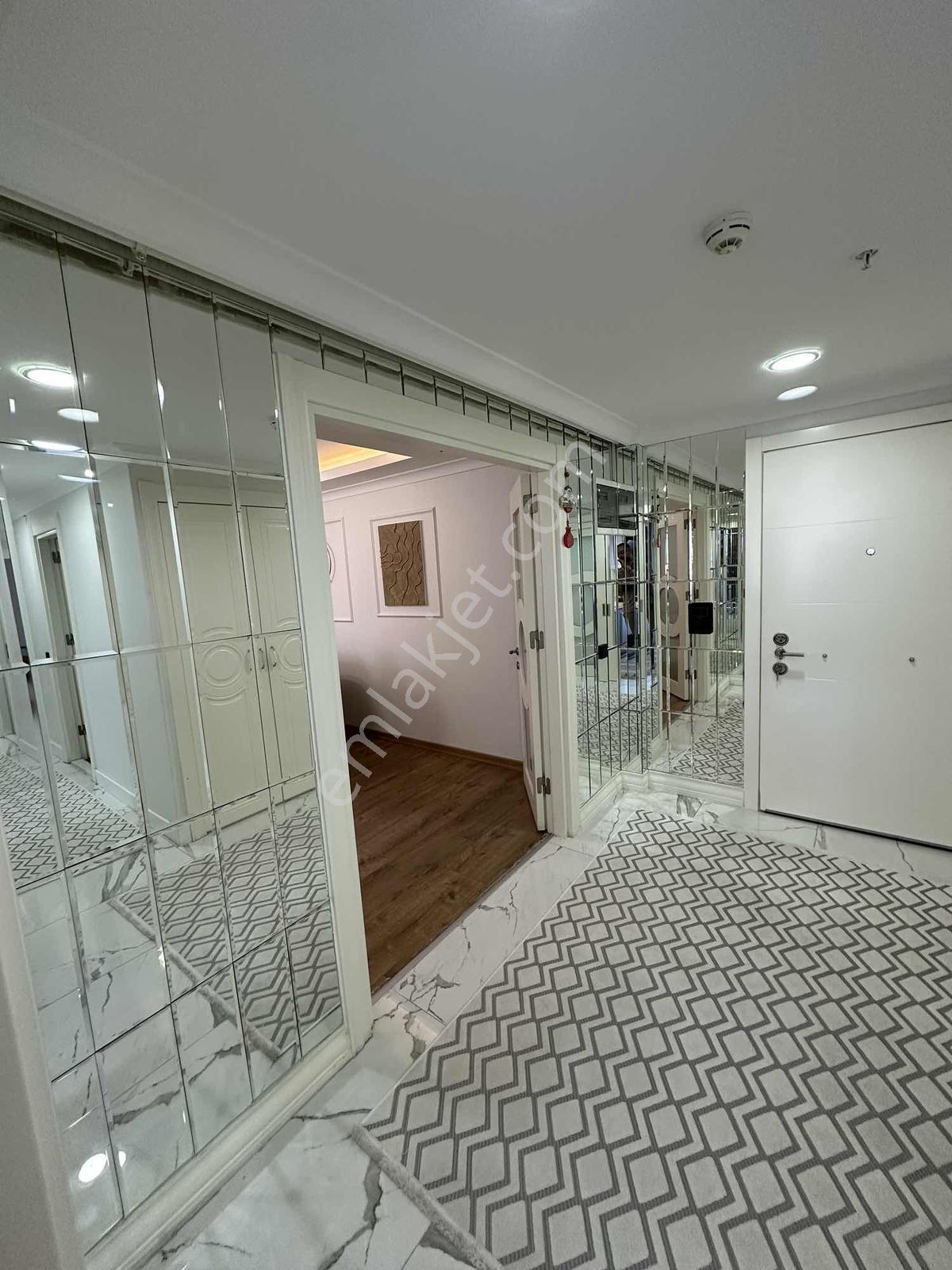 Başak Palece Sitesi 3+1 206 M2 Büyük Balkonlu - Görsel 6