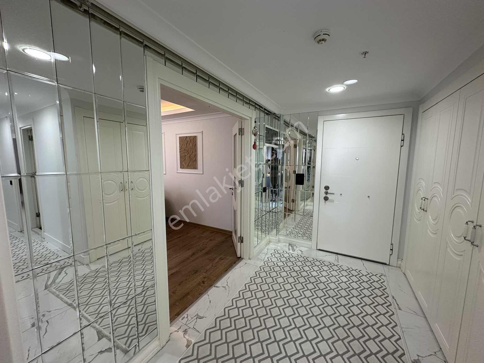 Başak Palece Sitesi 3+1 206 M2 Büyük Balkonlu - Görsel 16