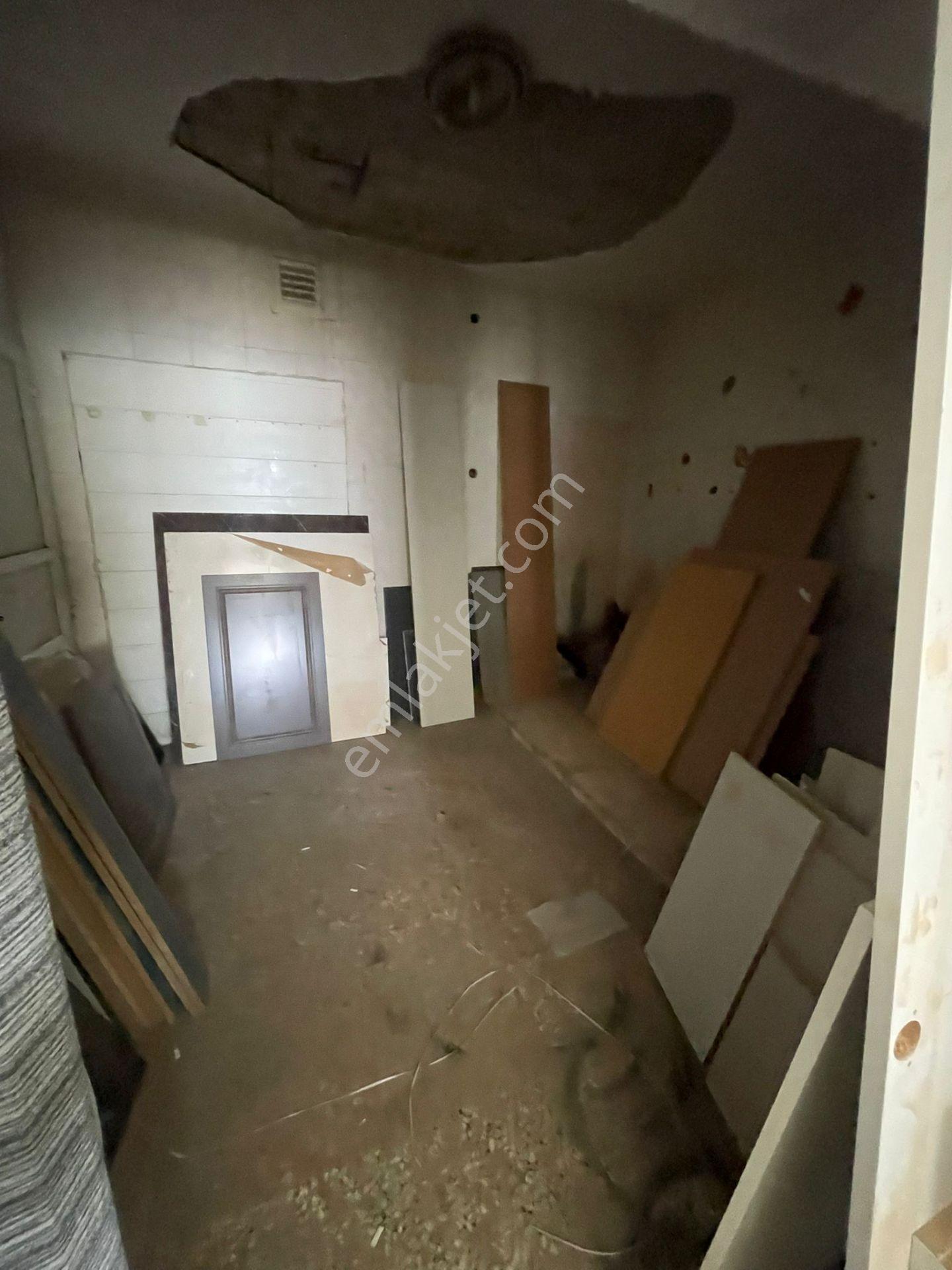Bornova Yavuz Selim Cad. Üzeri Satılık 3 Katlı İş Yeri (309 M²) - Görsel 22