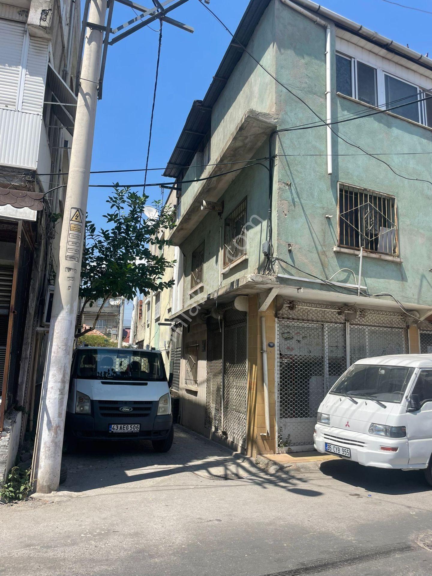 Bornova Yavuz Selim Cad. Üzeri Satılık 3 Katlı İş Yeri (309 M²) - Görsel 3