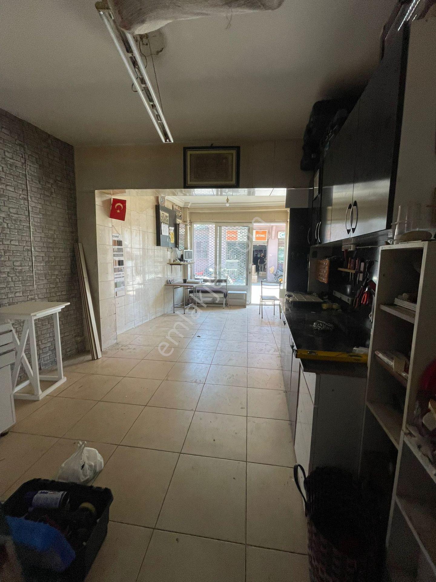 Bornova Yavuz Selim Cad. Üzeri Satılık 3 Katlı İş Yeri (309 M²) - Görsel 21