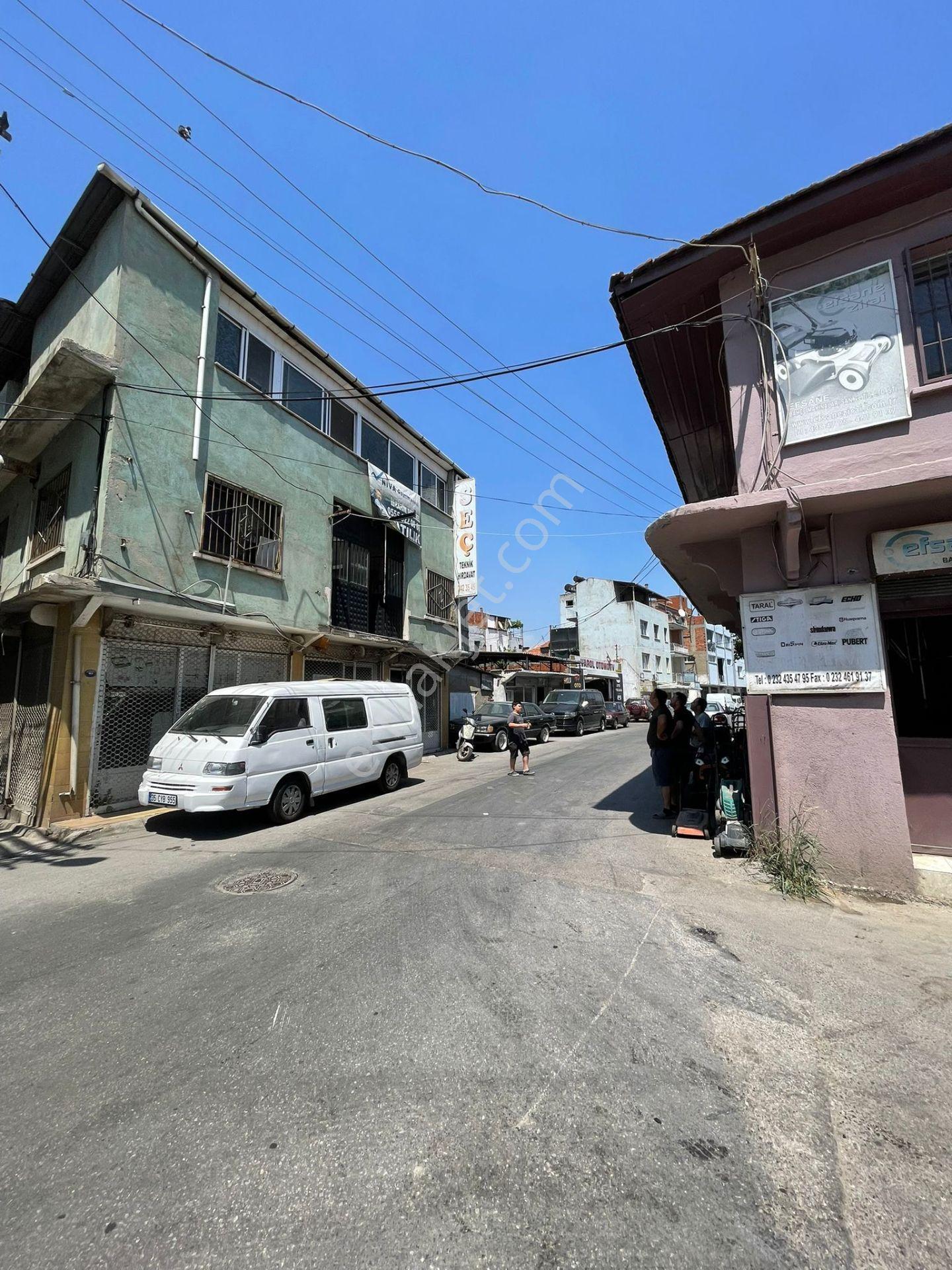 Bornova Yavuz Selim Cad. Üzeri Satılık 3 Katlı İş Yeri (309 M²) - Görsel 4