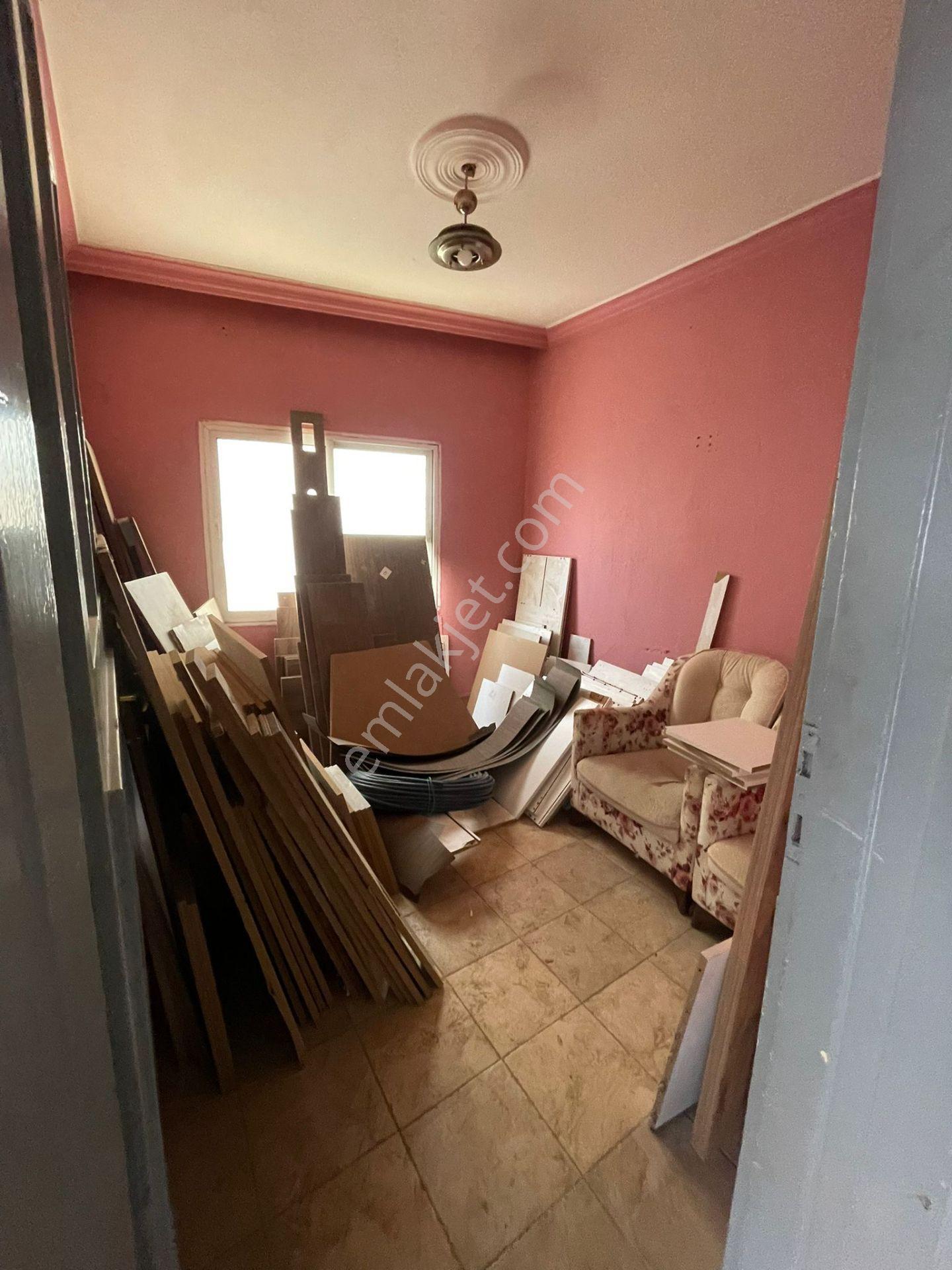 Bornova Yavuz Selim Cad. Üzeri Satılık 3 Katlı İş Yeri (309 M²) - Görsel 26