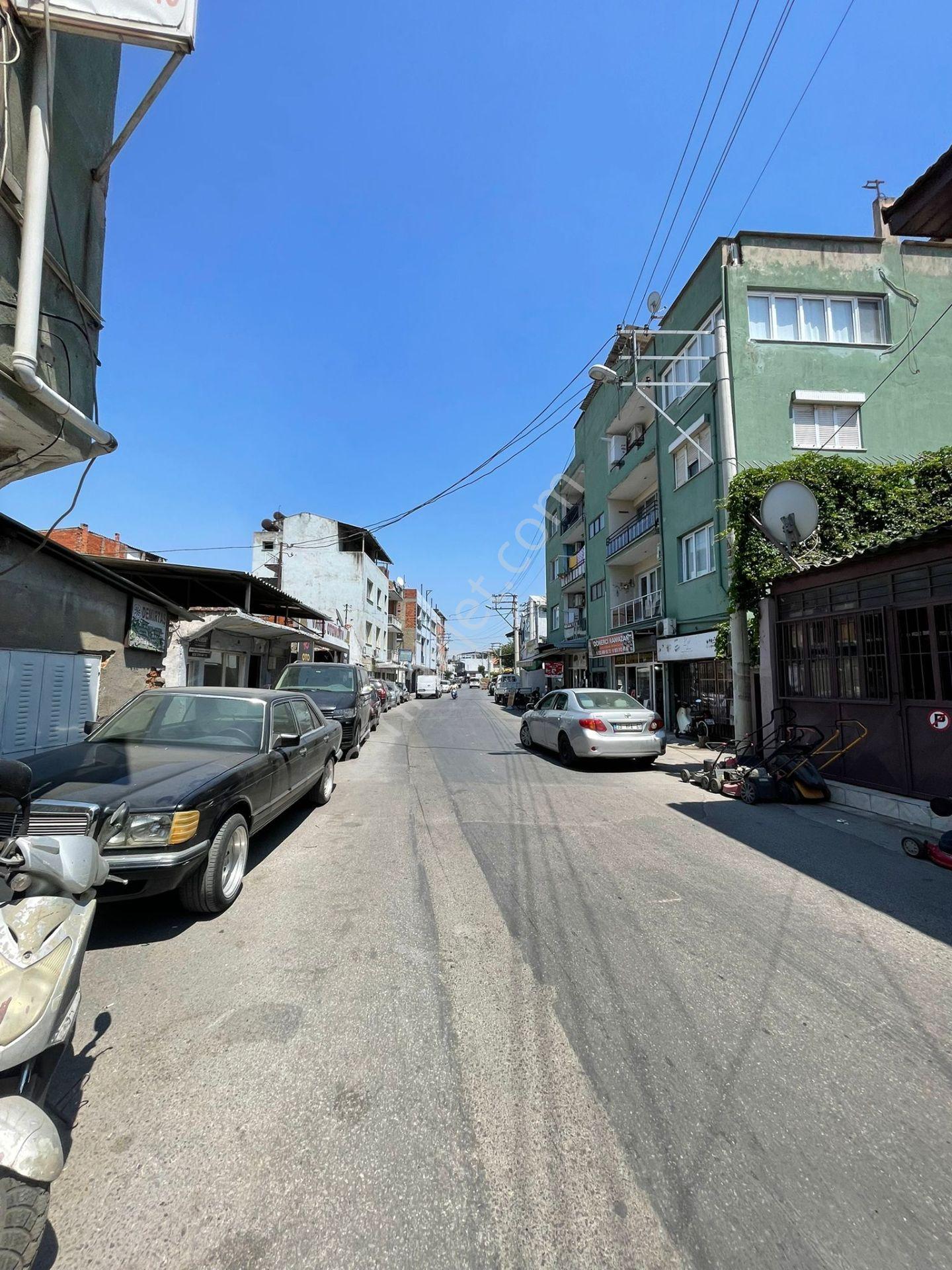 Bornova Yavuz Selim Cad. Üzeri Satılık 3 Katlı İş Yeri (309 M²) - Görsel 11
