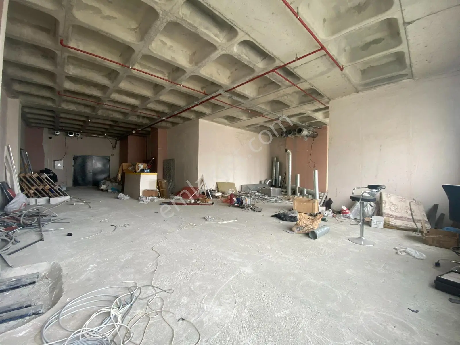 Next House'dan, Elmas Kule'de, Kiralık,193m2,atölye - Görsel 3