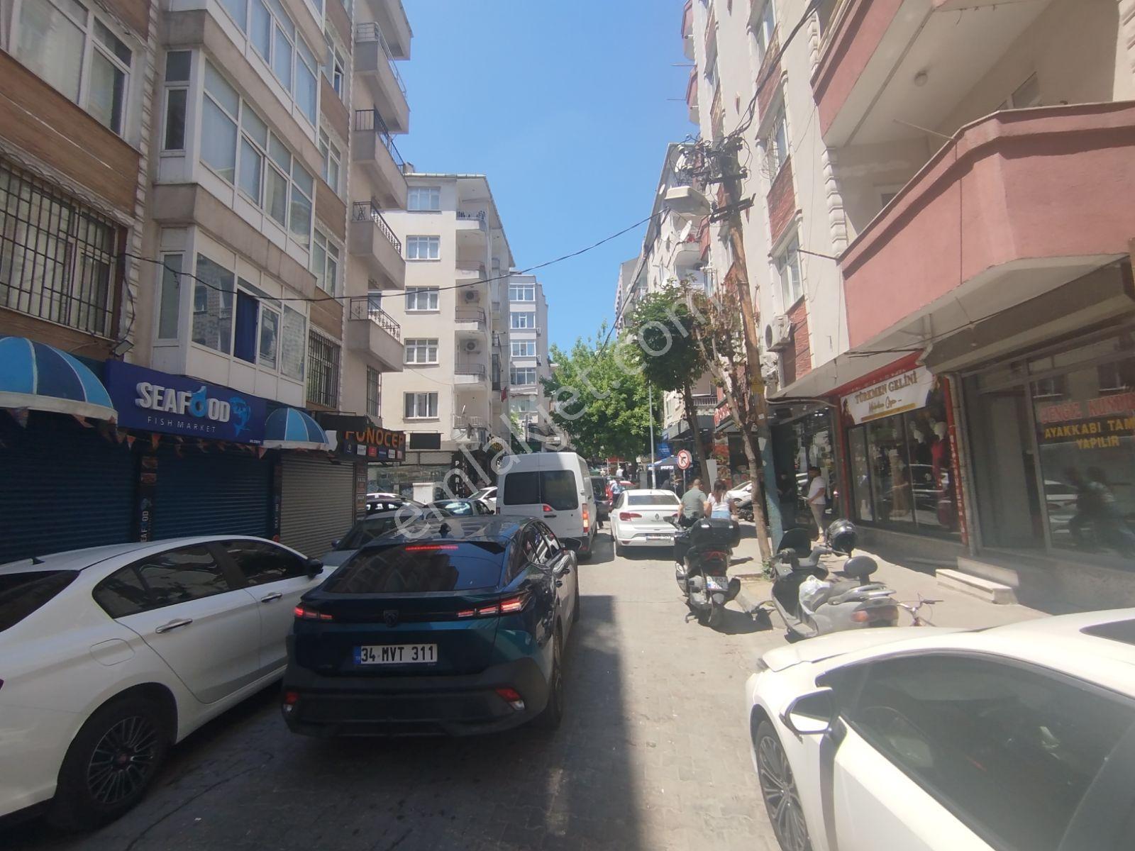 Bahçelievler'de 250 M² Hazır Müşterili Devren Kuaför Salonu - Görsel 11