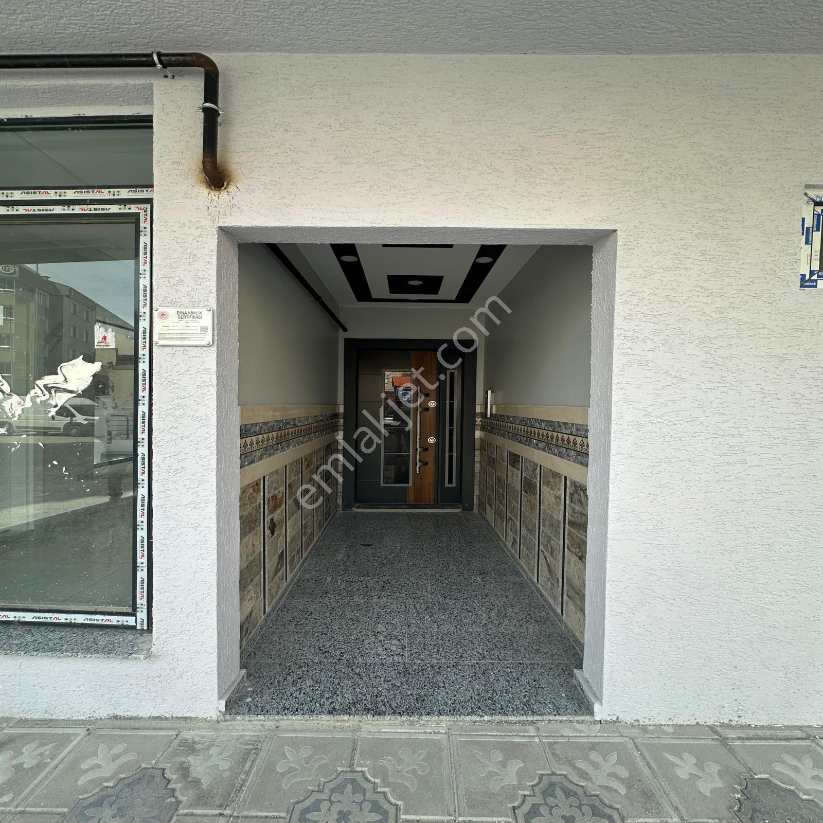 Gop Mahallesinde Cadde Cephe 2+1 Ara Kat Sıfır Daire - Görsel 21
