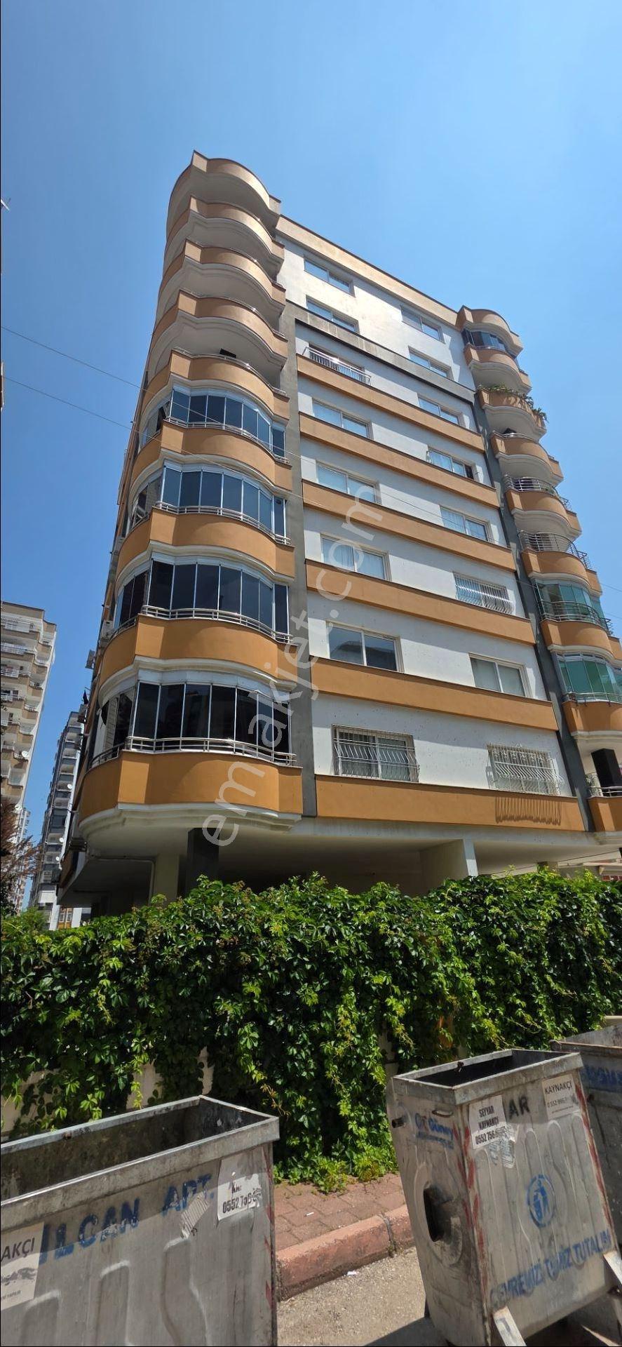 Berrin Nadir'den Güzelyalı’nın En Değerli Noktalarından Birinde 4+1 Lüks Satılık Daire