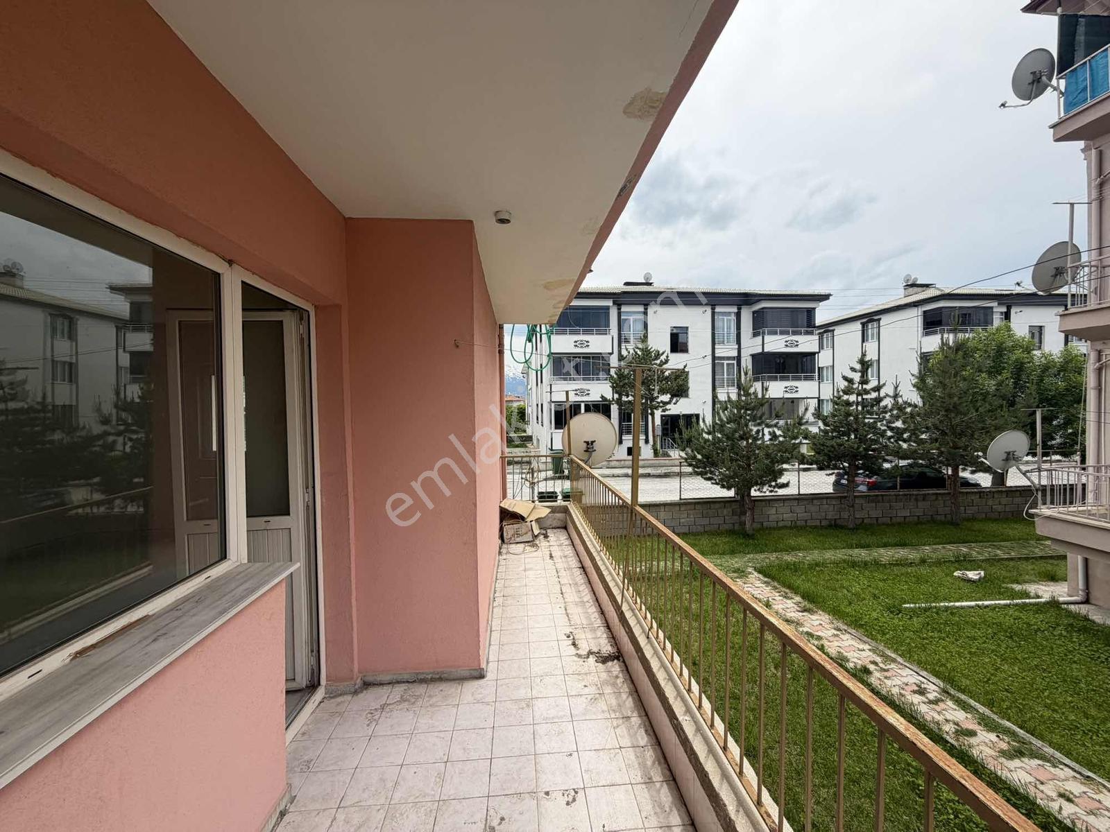 Remax Dem'den Ergenekon Mahallesinde 3+1 Satılık Daire - Görsel 8