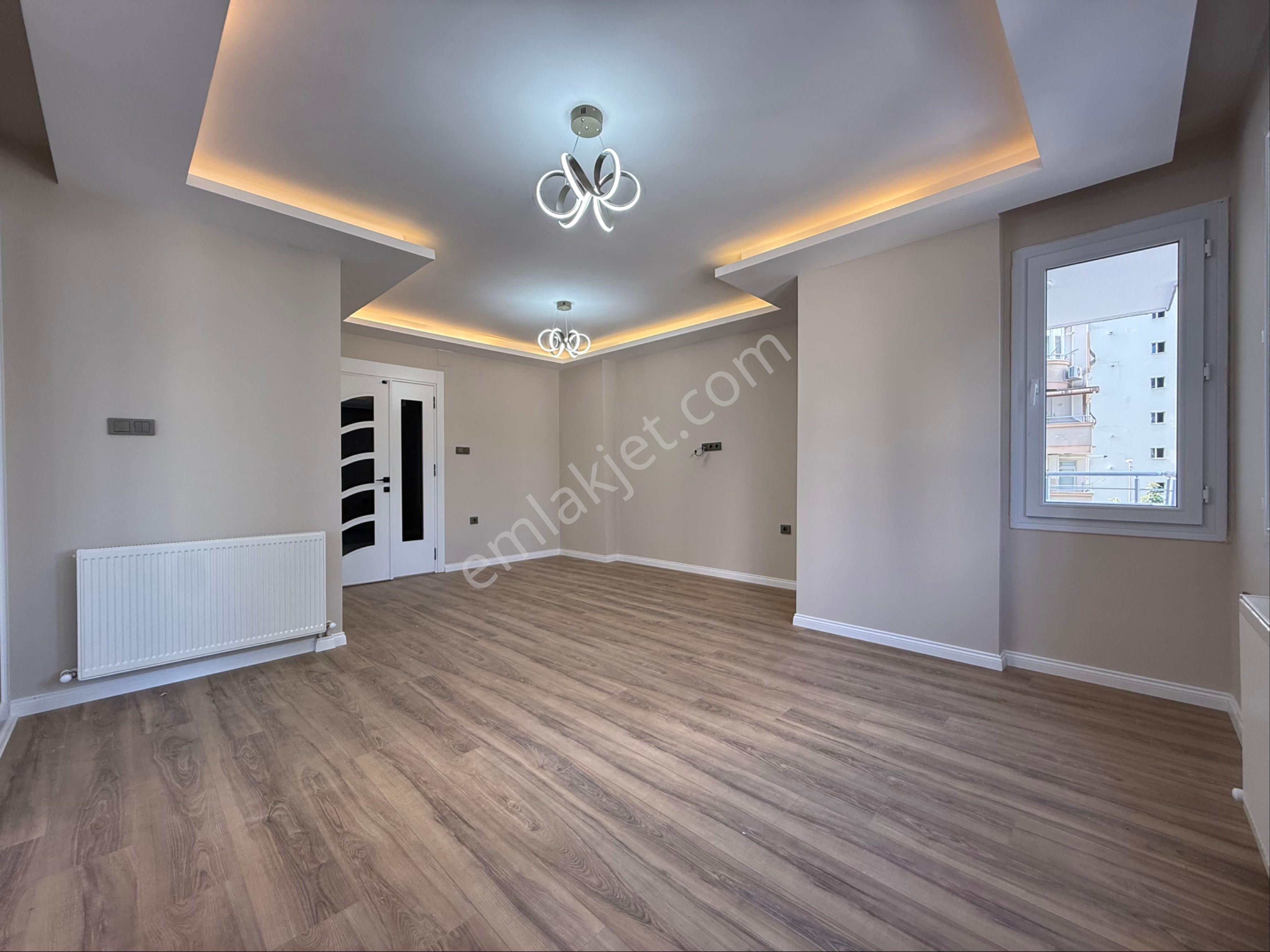 Turgut Özal'da 4+1 170 M2 Hasarsız - Ultra Lüks Satılık Daire - Görsel 8