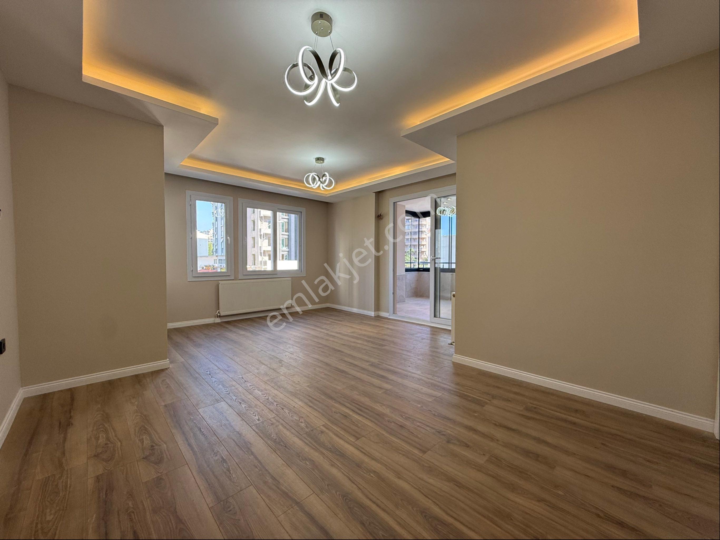 Turgut Özal'da 4+1 170 M2 Hasarsız - Ultra Lüks Satılık Daire - Görsel 9
