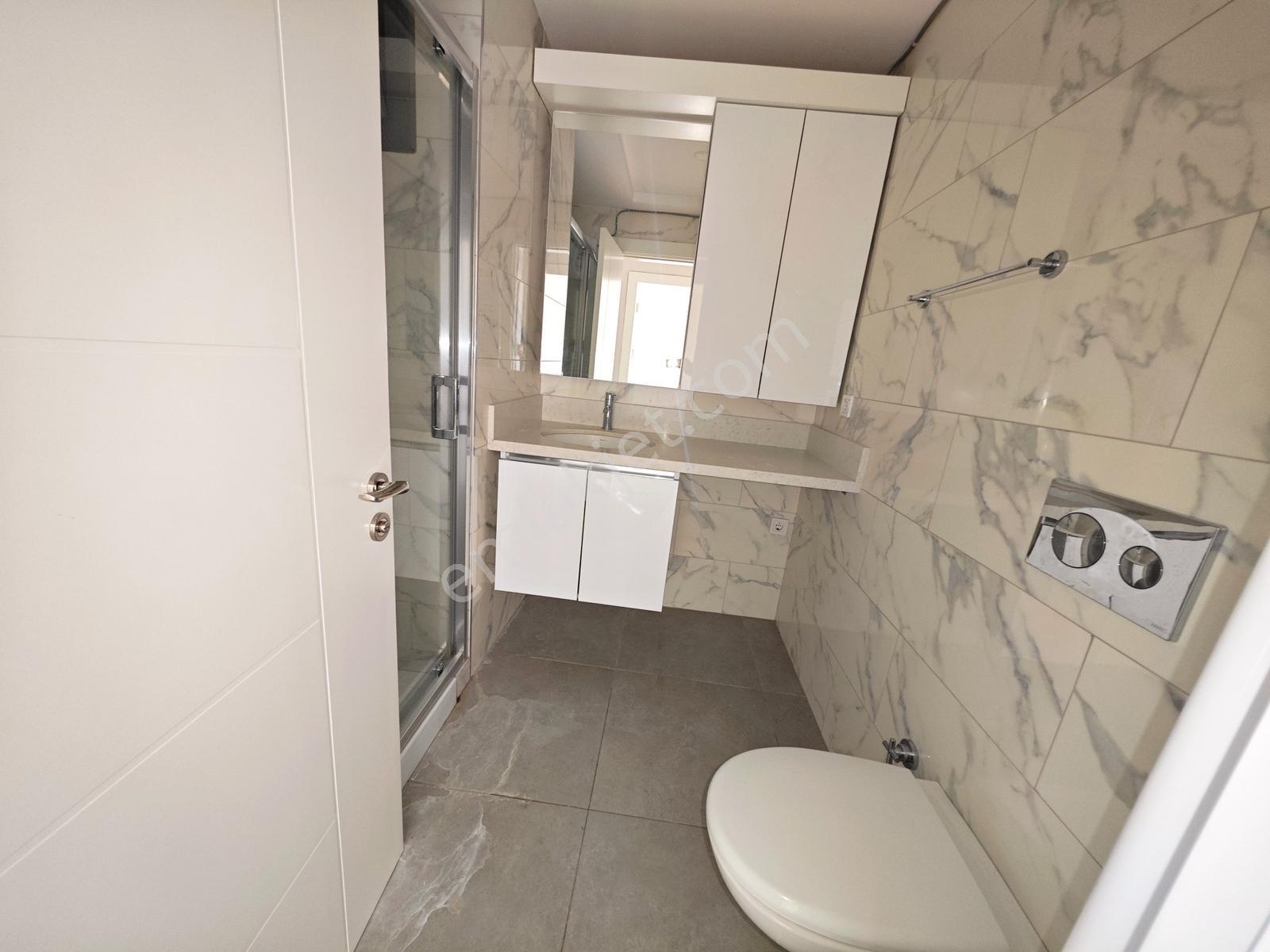 Menderes Görece'de Site İçersinde Havuzlu 2+1 Satılık Daire - Görsel 7