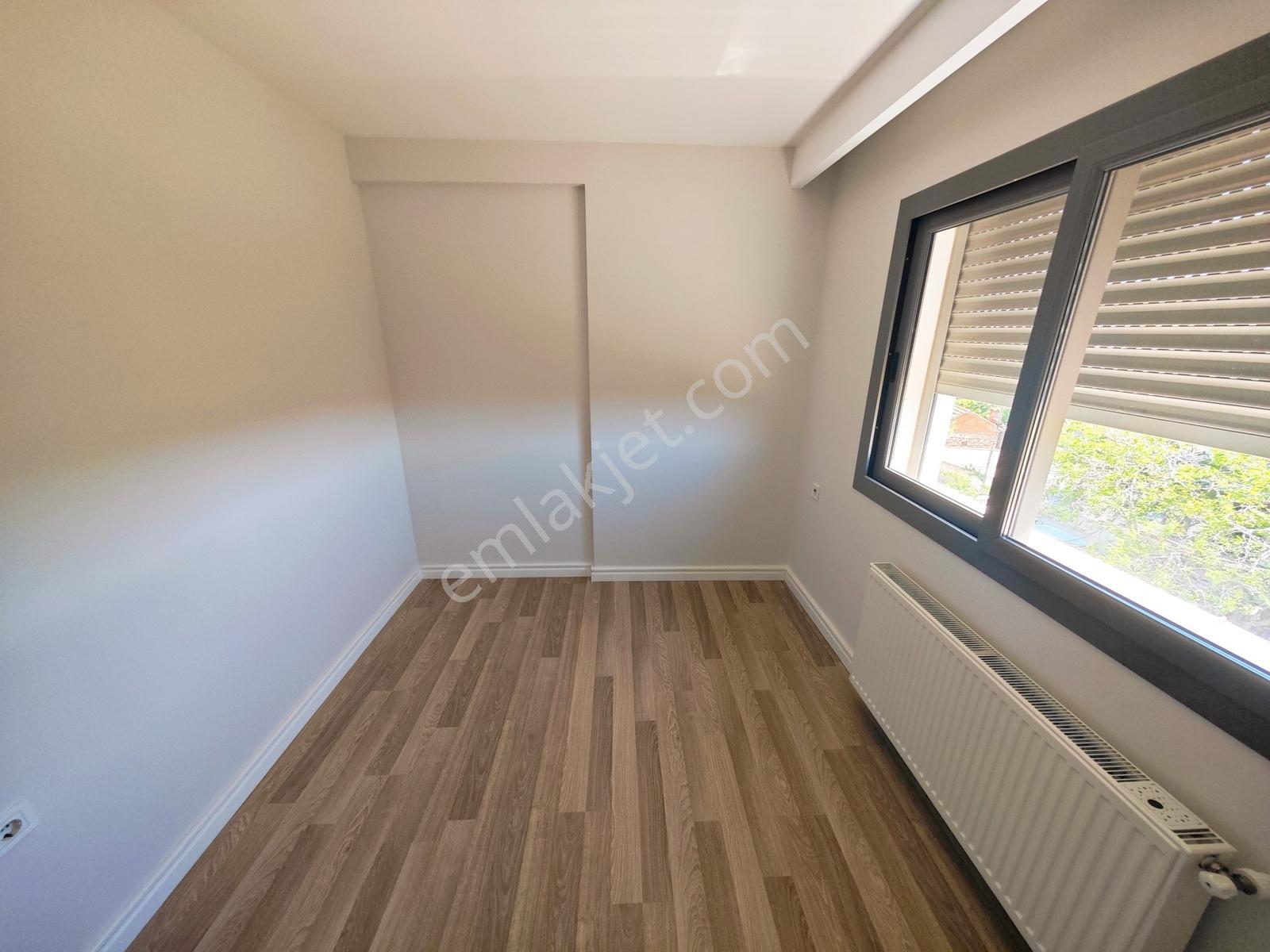 Menderes Görece'de Site İçersinde Havuzlu 2+1 Satılık Daire - Görsel 24