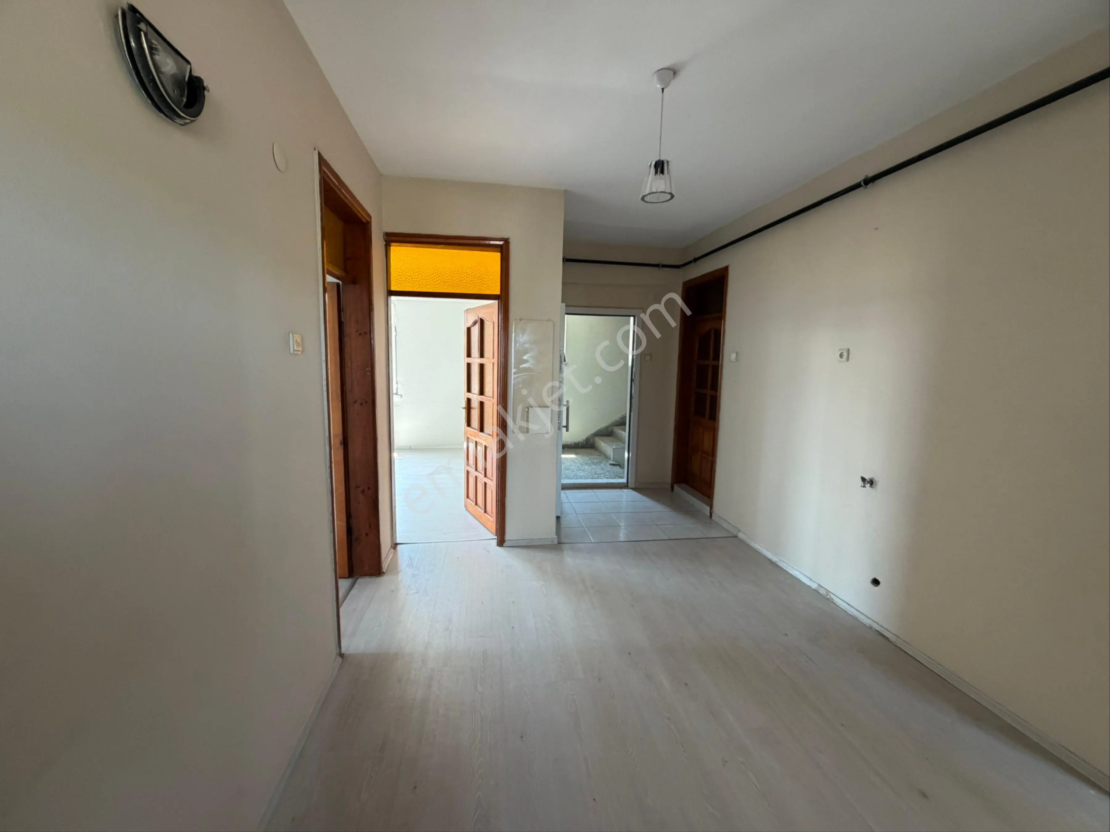 İlkadım Kıran Mahallesinde Kiralık 3+1 Daire - Görsel 2