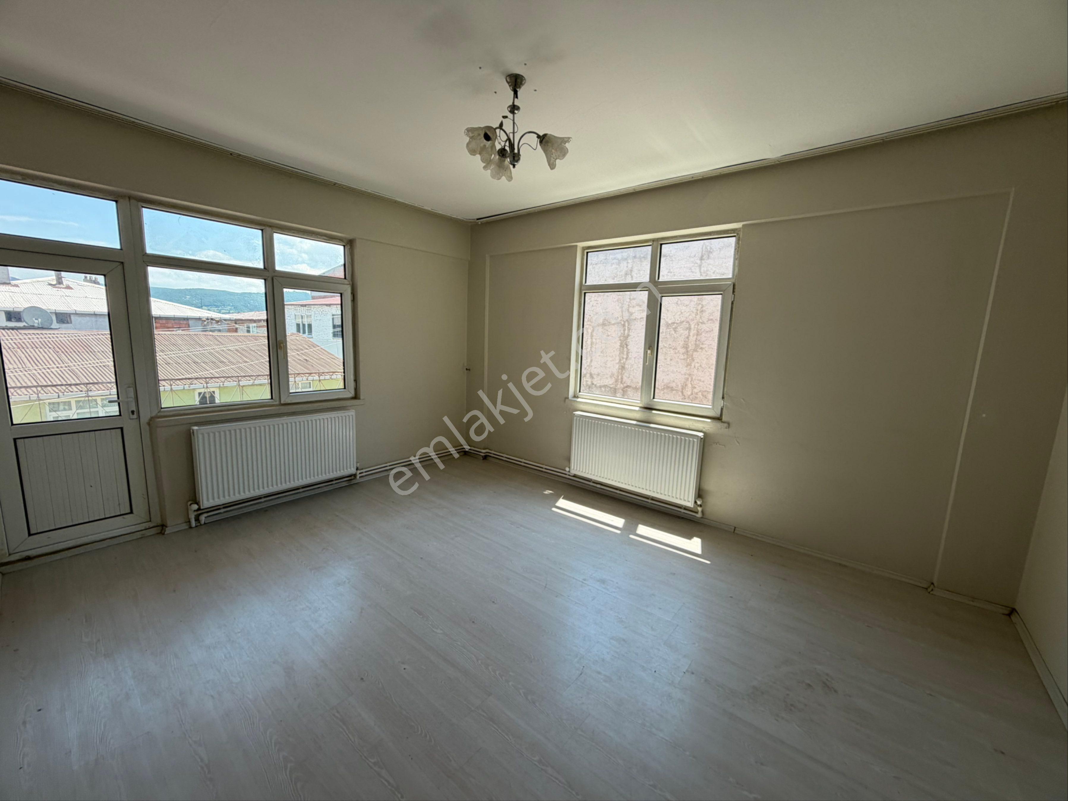 İlkadım Kıran Mahallesinde Kiralık 3+1 Daire - Görsel 11