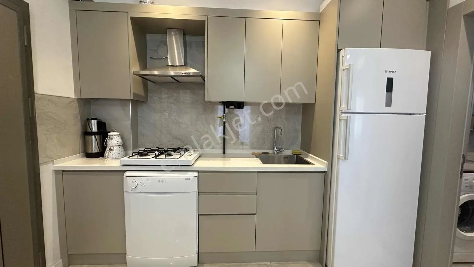 Şehzade'den Şemikler 1+1 Kiralık Apart Eşyalı