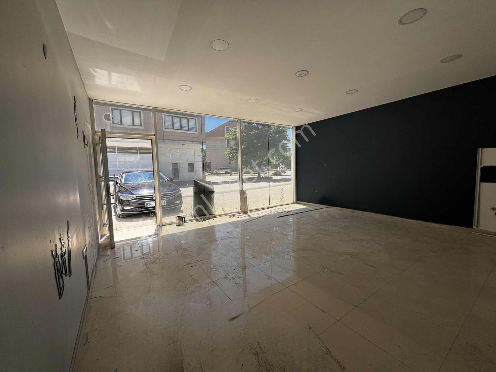 Bursa Nilüfer Odunluk'ta Kiralık 37 M² Dükkan-depo - Görsel 3