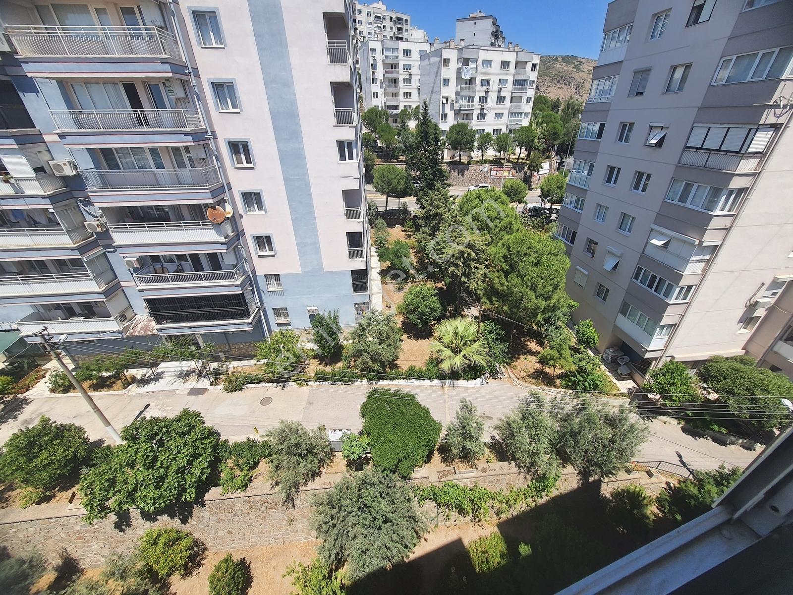 İzkent Evlerinde Doğalgazlı Asansörlü Kiralık 3+1 Daire - Görsel 14