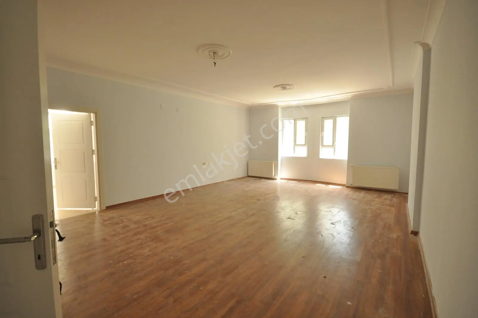 Cb Acar'dan Zirve Konutların'da 4+1 Kiralık Bakımlı Daire