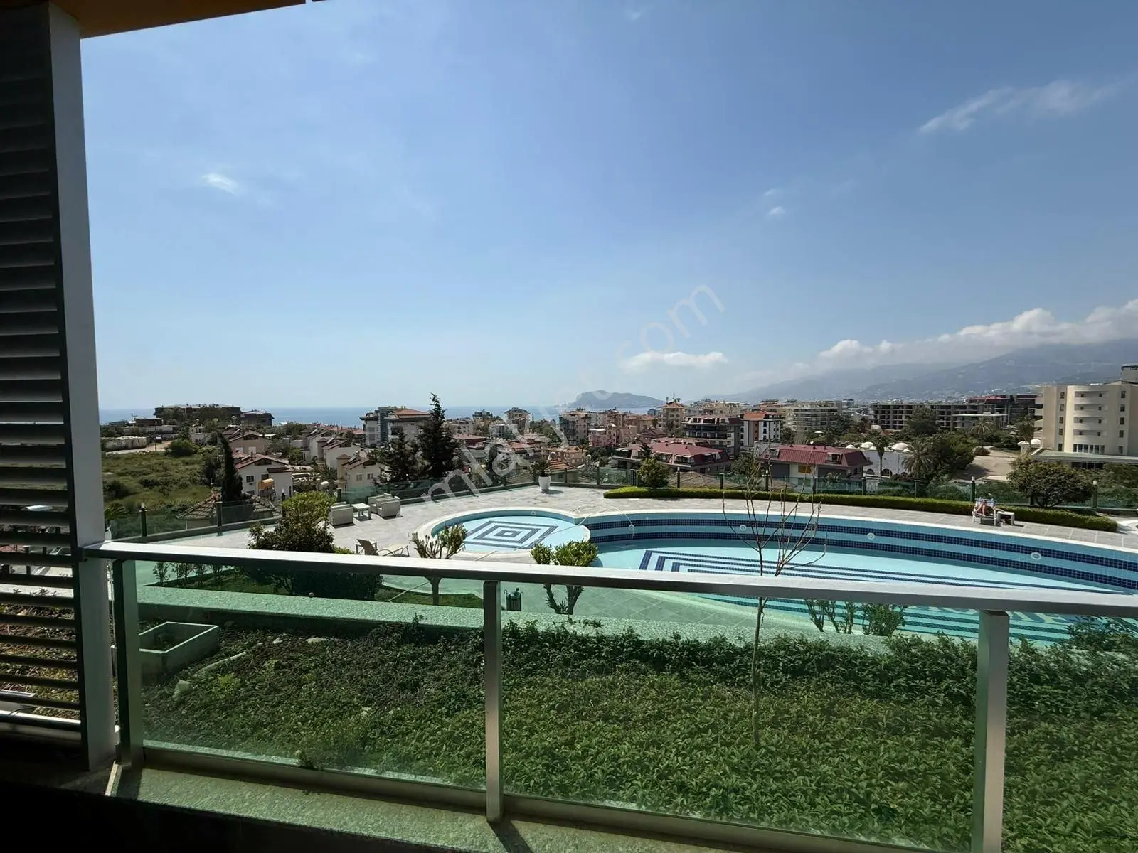 Alanya Kestel'de Deniz Manzaralı Lüks Sitede Full Eşyalı 2+1 Satılık Daire - Görsel 3