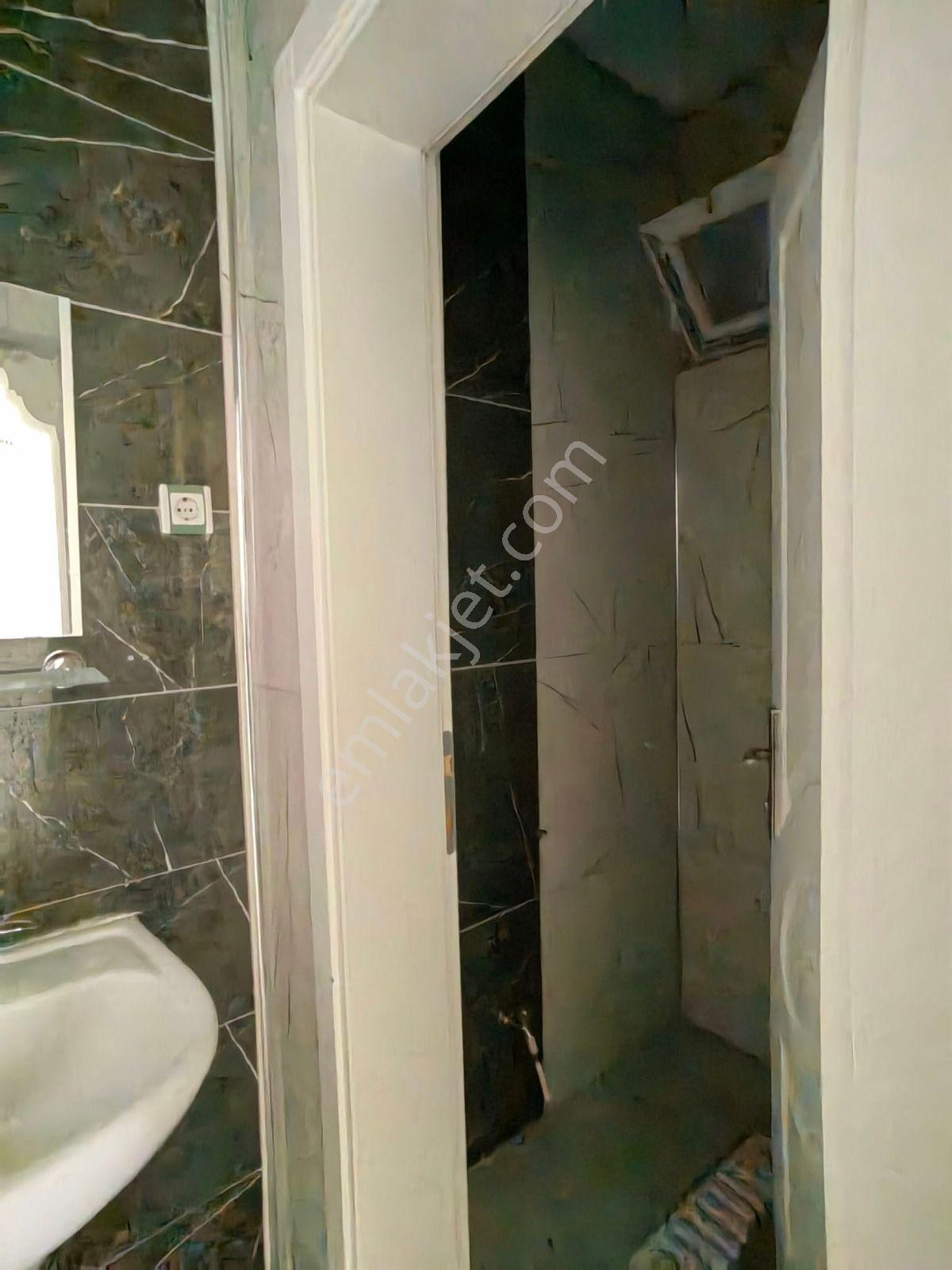 Akçay Emlak'tan Akşehir Yarenler Cumhuriyet İlkokulu Yanında Kiralık 2+1 Daire - Görsel 25
