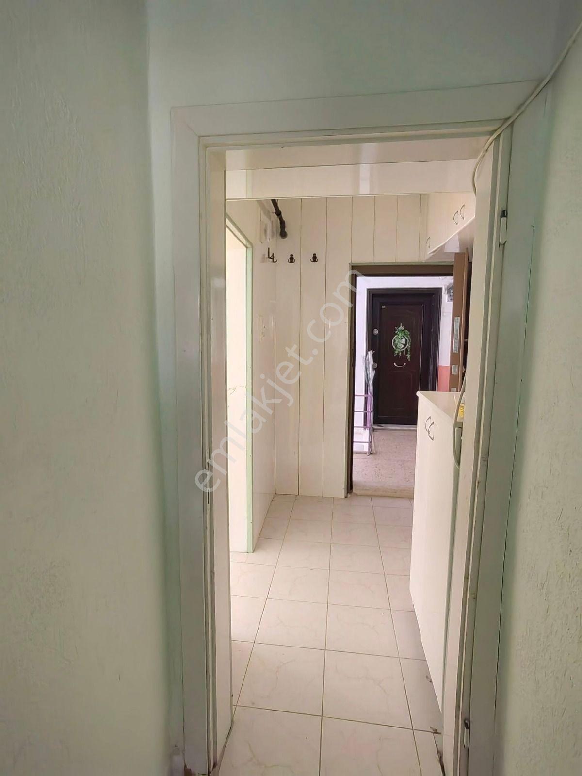 Akçay Emlak'tan Akşehir Yarenler Cumhuriyet İlkokulu Yanında Kiralık 2+1 Daire - Görsel 12