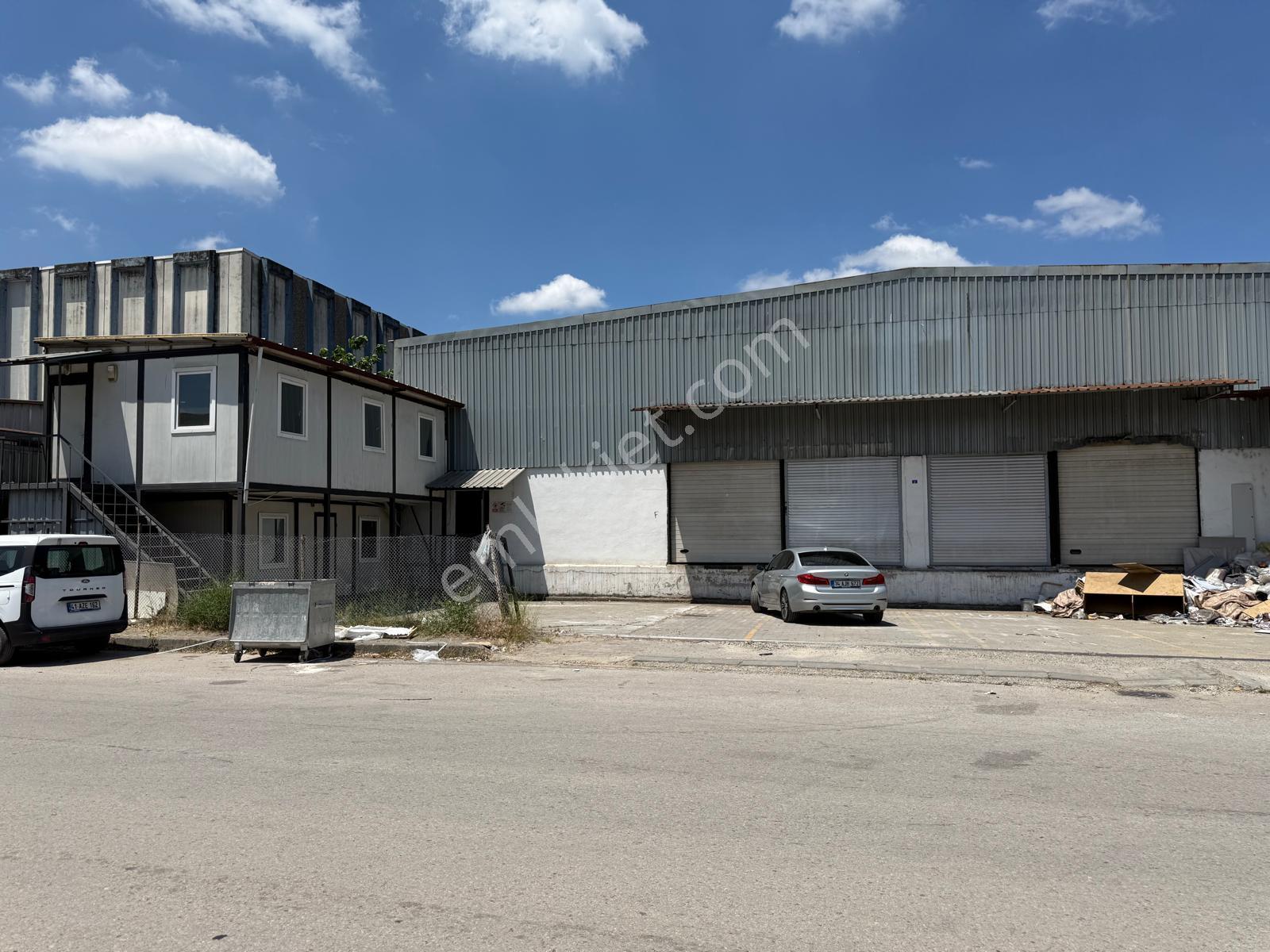 K0caeli İzmit Körfez Sanayi Mahallesi Kiralık İş Yeri Depo İmalat - Görsel 14