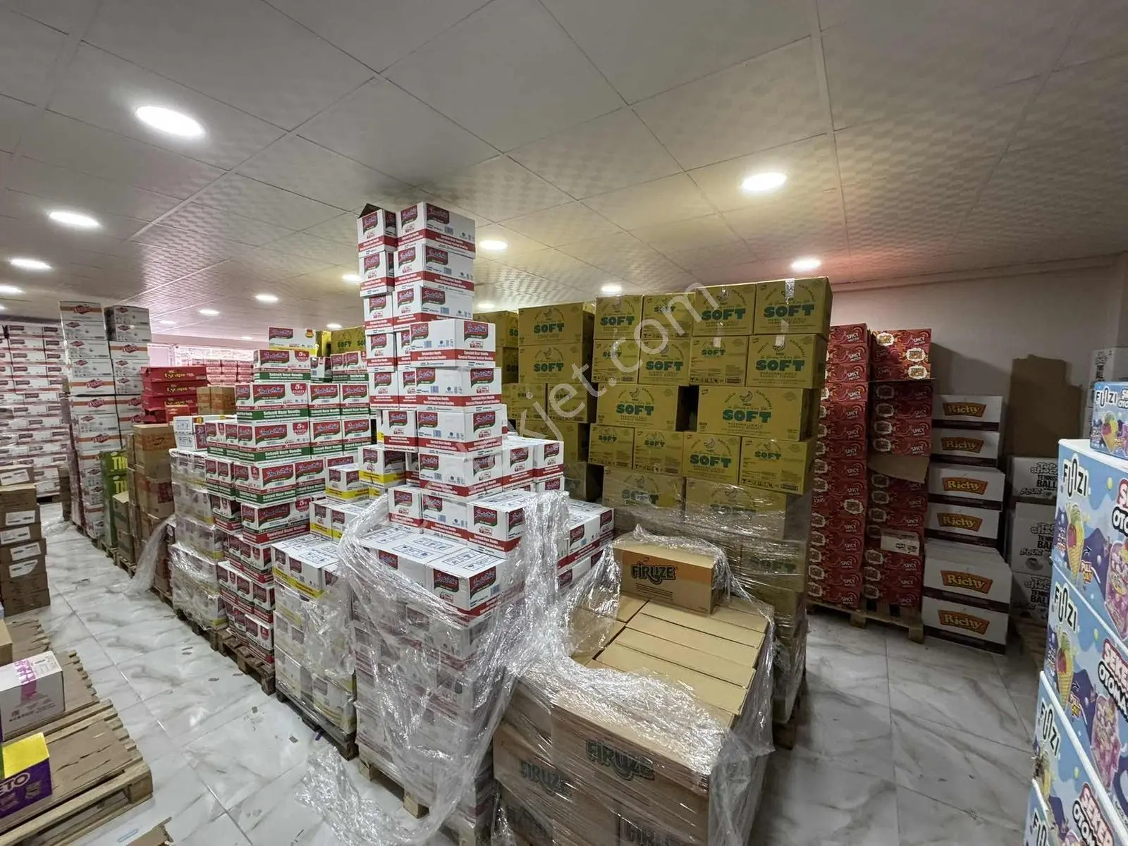 Mhr Grouptan İkinci 35 Metrede Satılık 4 Katlı Dükkan - Görsel 3